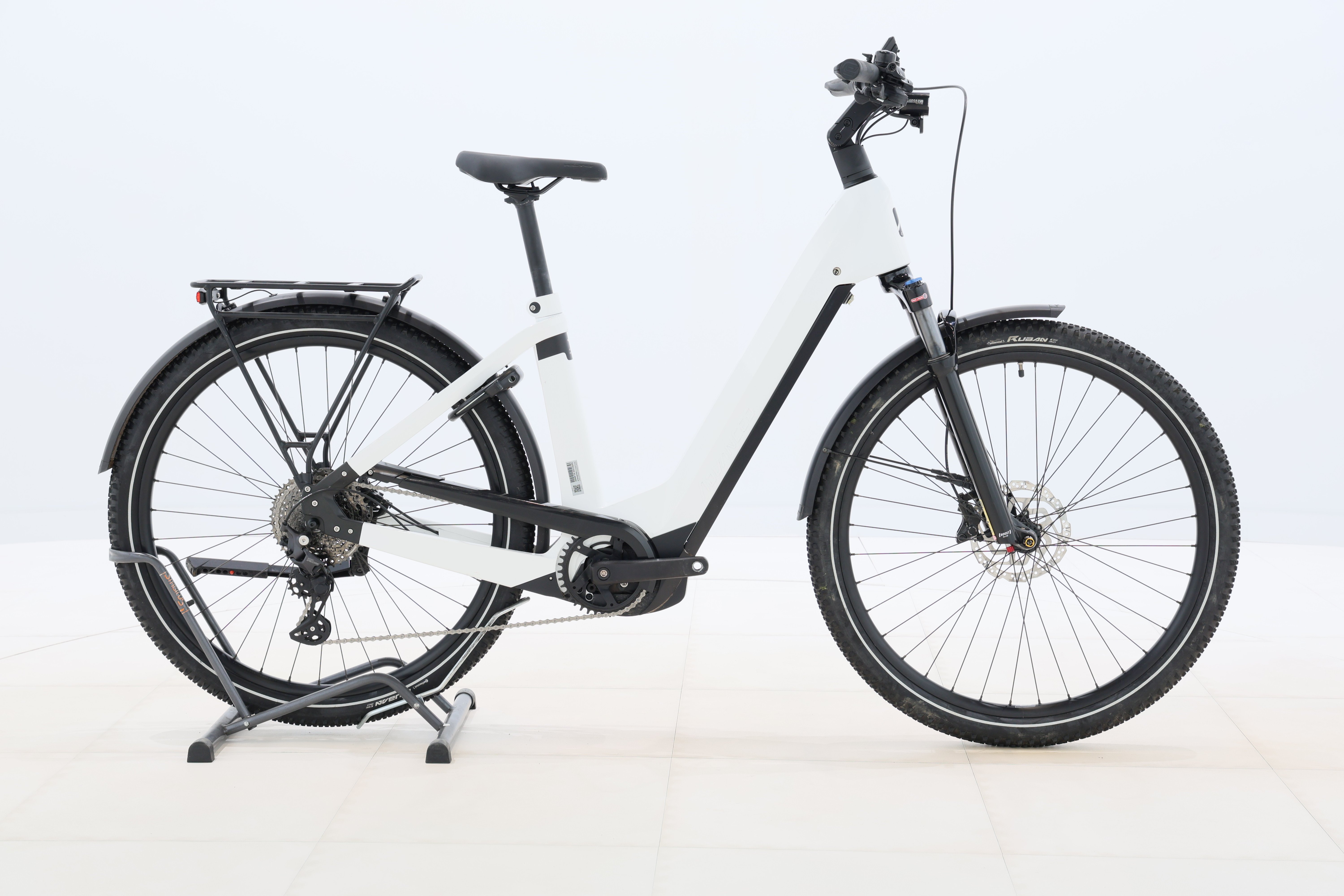 f61dea76-cd79-4d73-a94f-a7310cdc9fa5