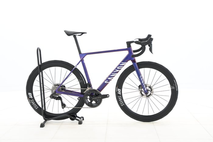 Canyon Ultimate CFR Di2 Aero 2023