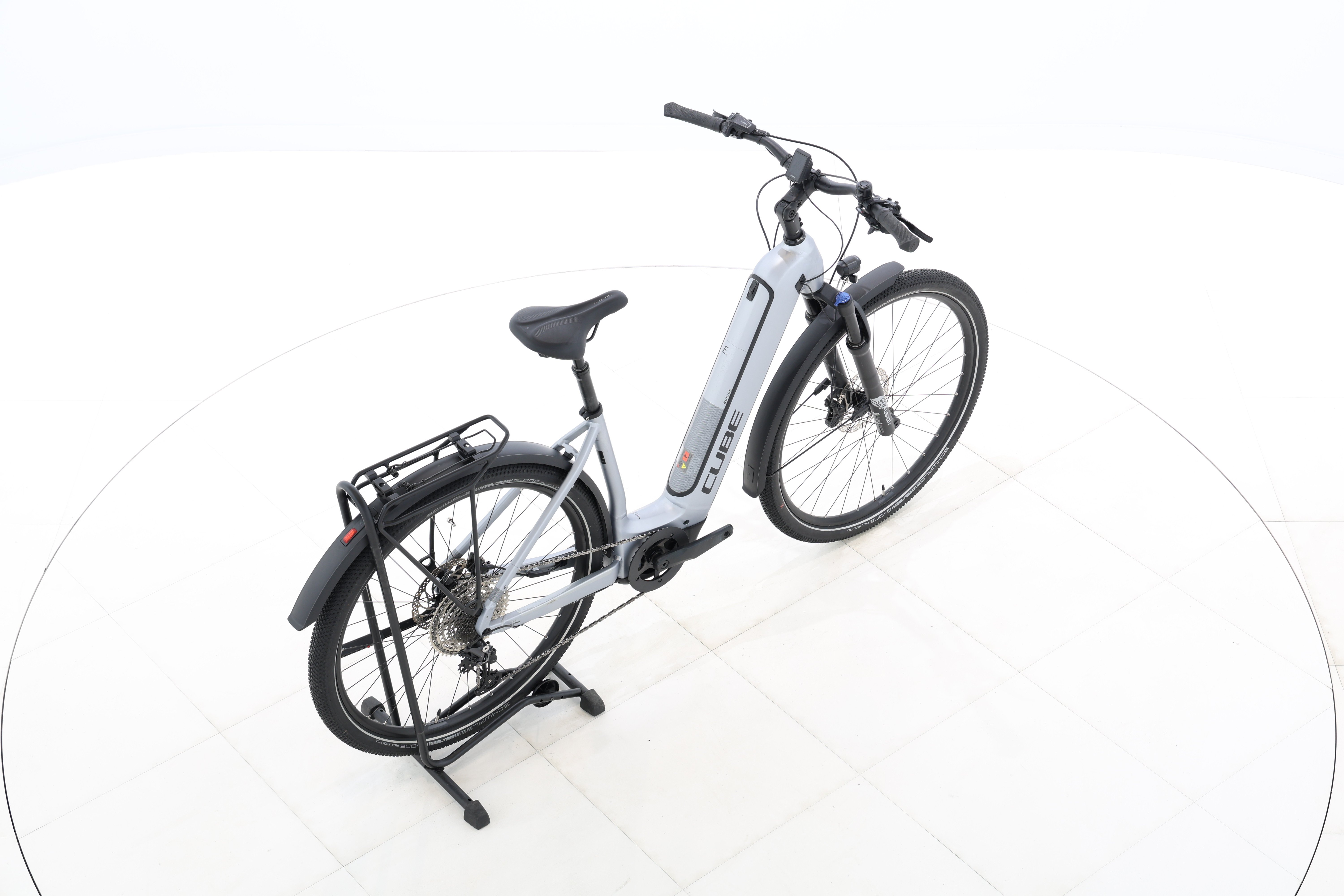 8648310e-5bad-40b5-ae9b-c730902f1701