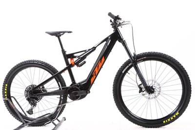 KTM MACINA KAPOHO 7973 2023