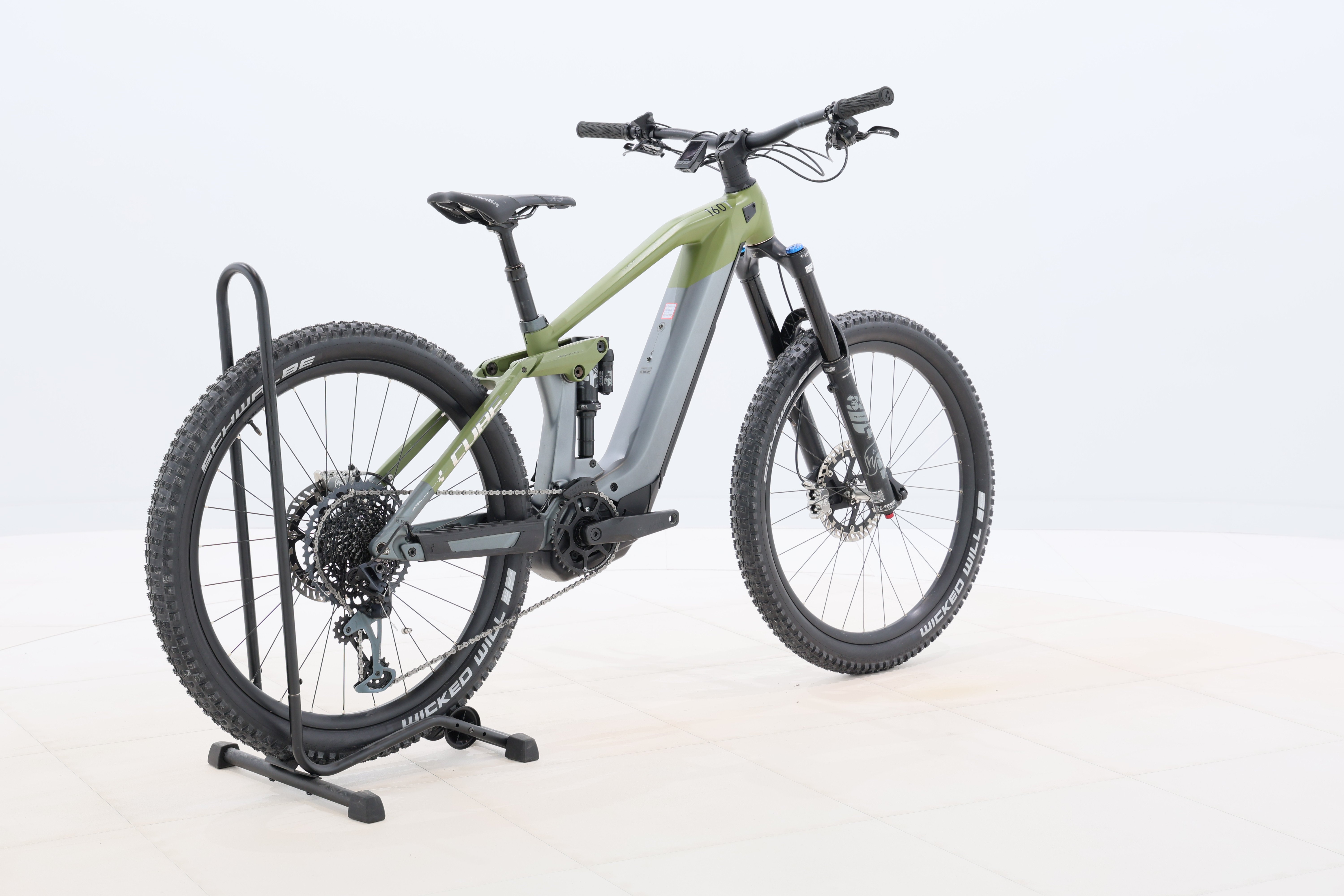 de36f5d9-93ff-4d17-8522-b3faece84195