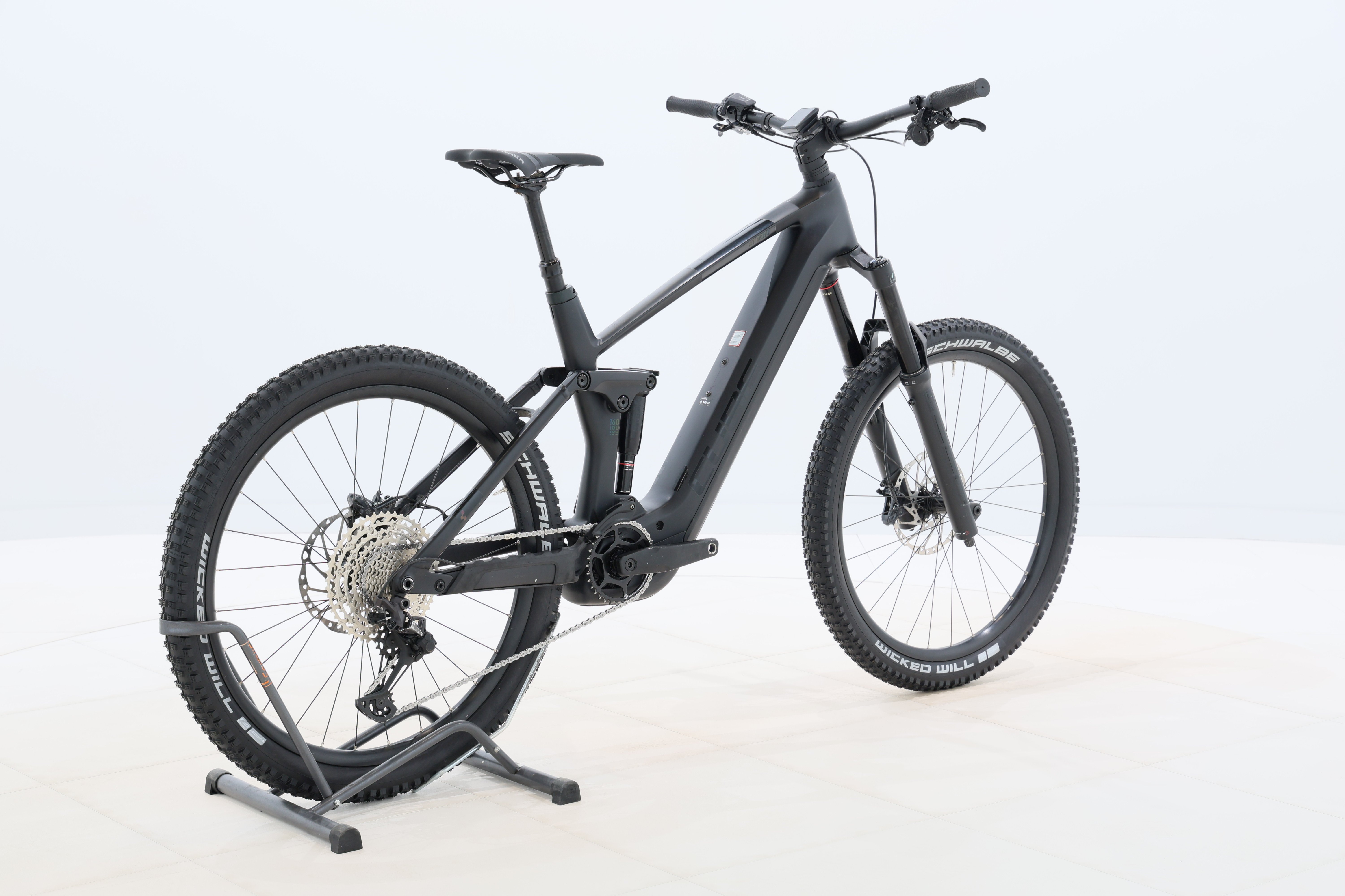 774bb26f-966e-4de9-b101-a44211453653