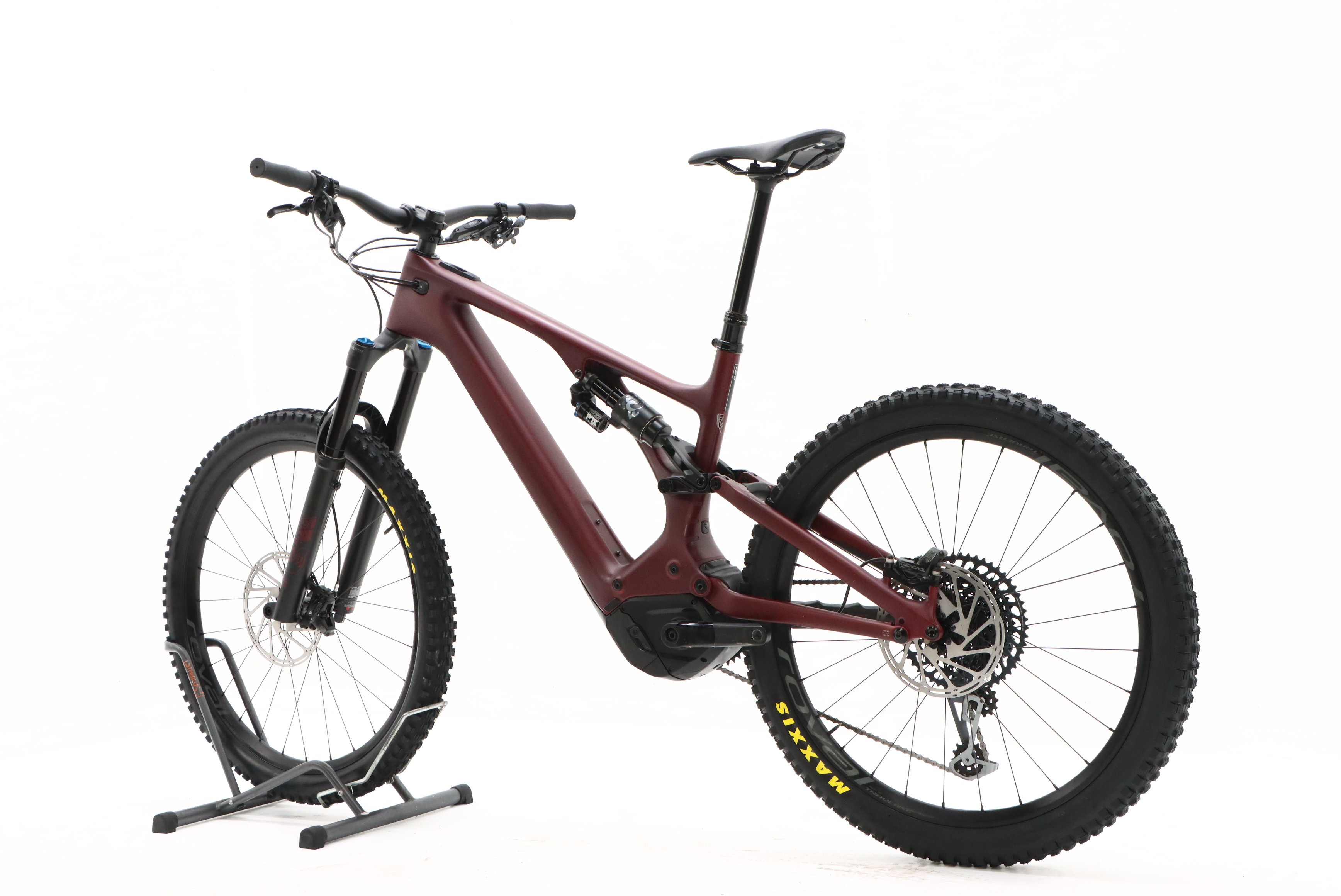 0aaaae51-3c0e-4e17-9db2-1e41e4104110