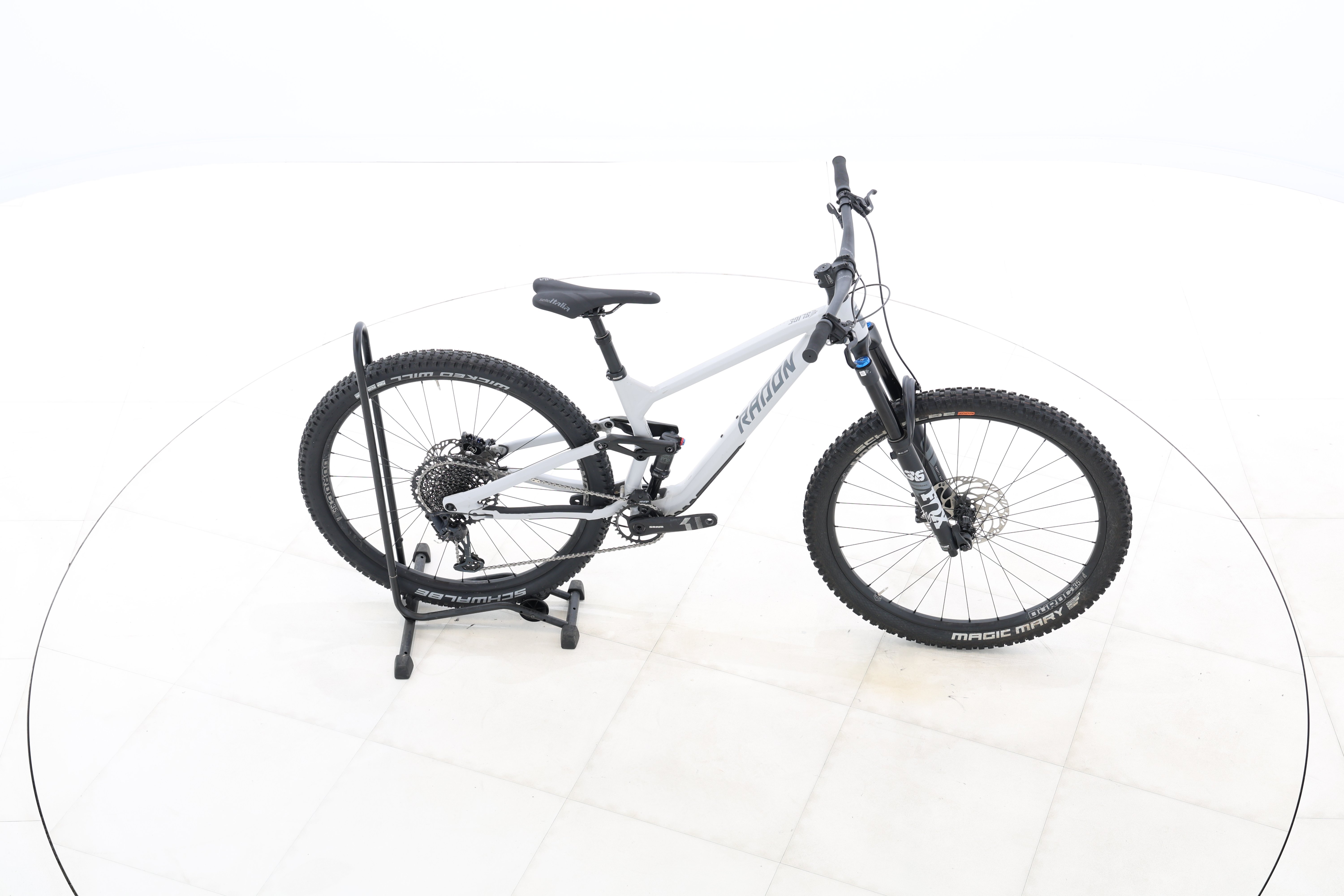 8182a229-3d32-4aa9-9d9a-ba7db3b4a36b