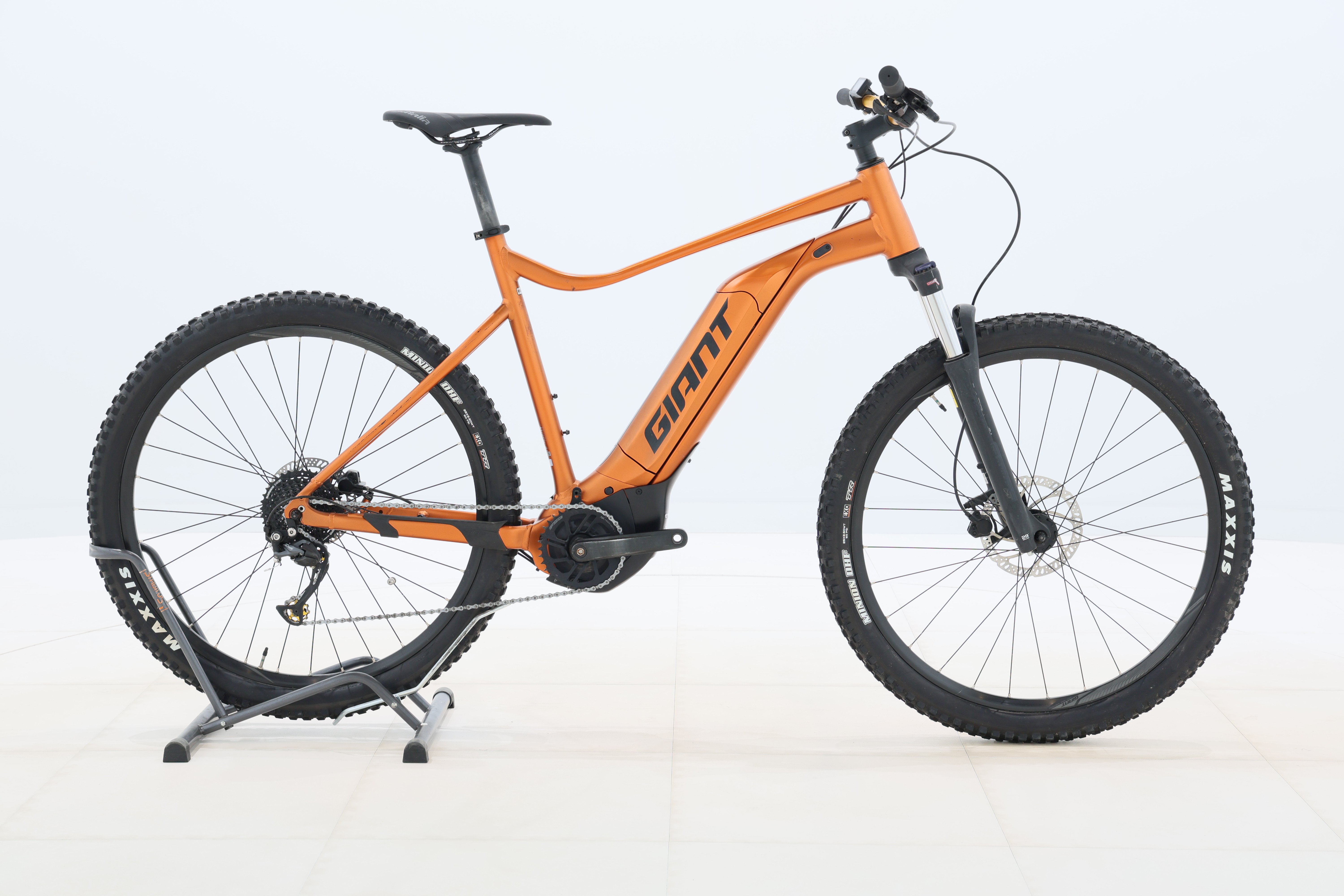 6332e1f1-aa14-48a0-9305-a1bac15e94a5