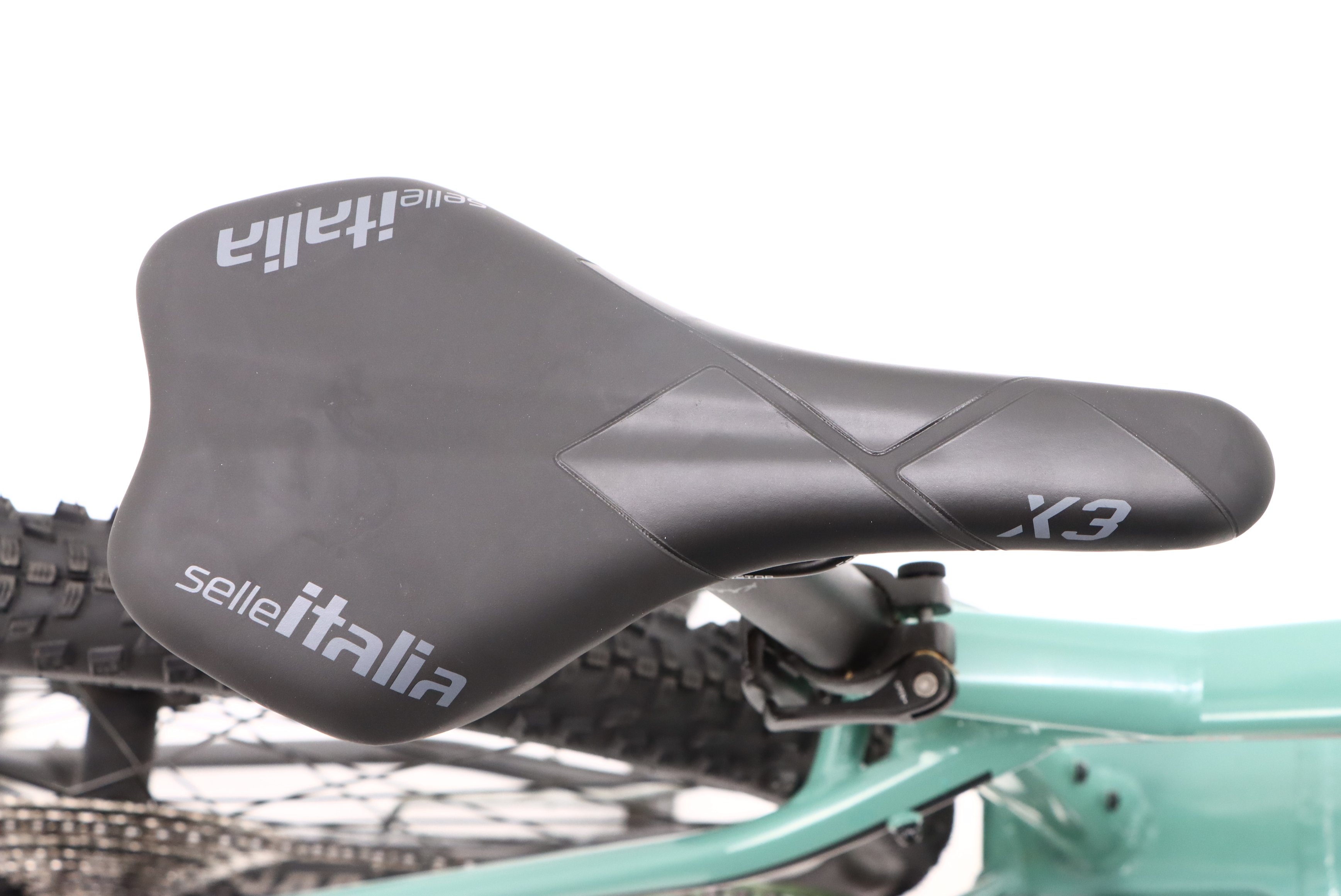 f6b42807-10ca-4047-831a-335fd3869b39