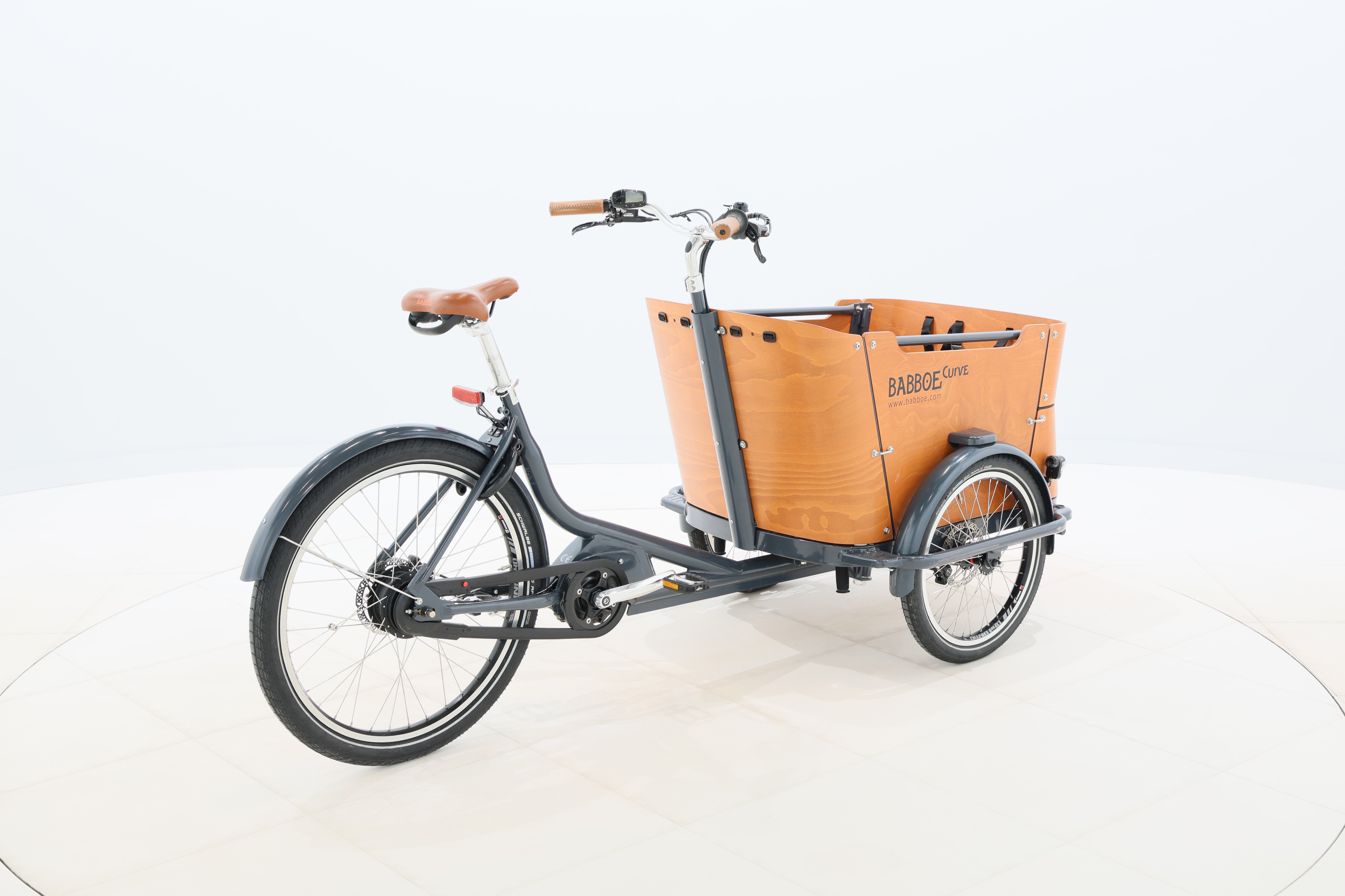 9bb89d5f-2d54-419f-89d5-2e925bc5e4c2