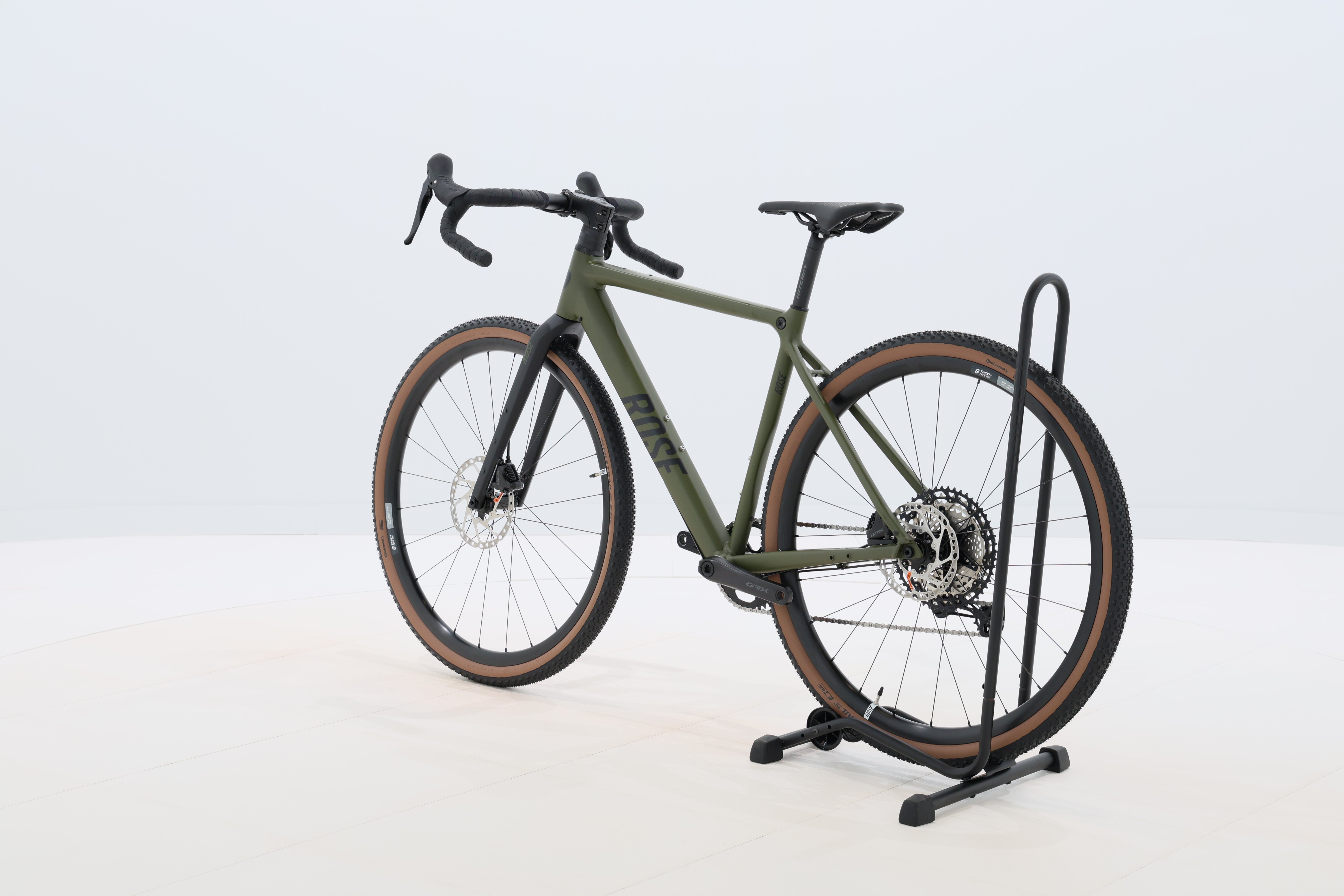 a5d34b03-5b6a-4aa6-a9c0-25b9dd5b7c1a