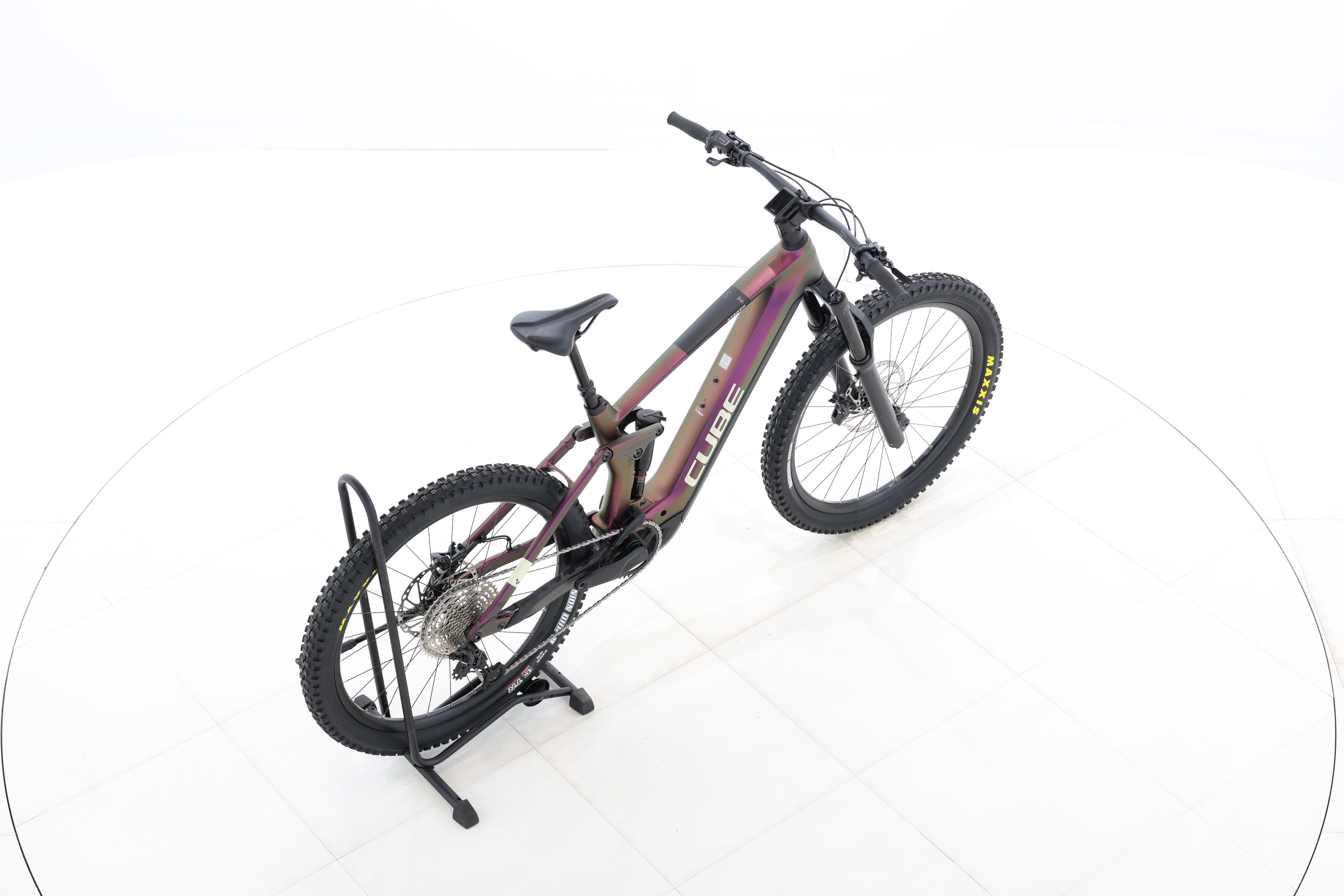 e50c3ac4-d6f7-43b5-ba4b-40df71c7685b