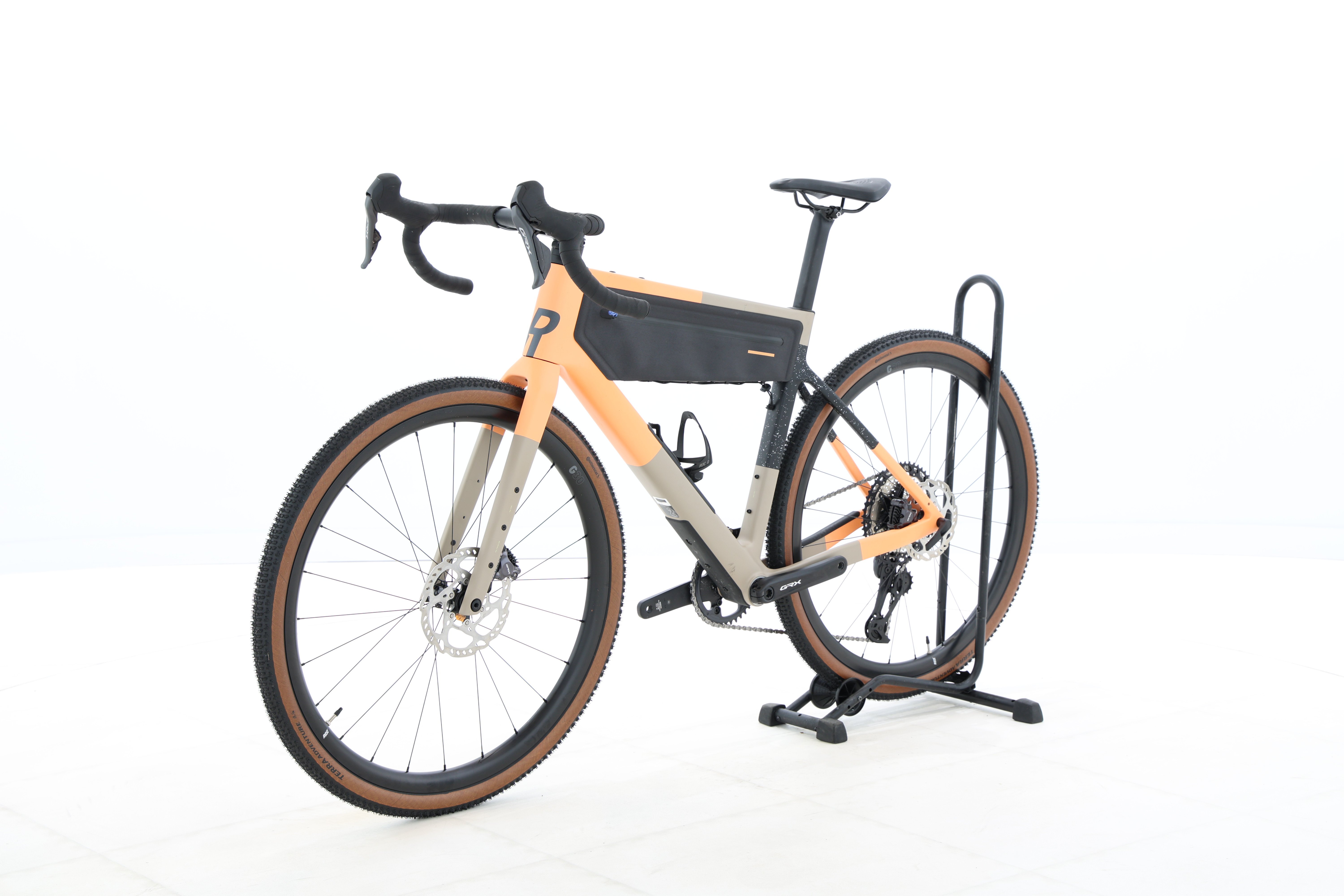 c9204a69-f3cd-4591-ad82-f45906c63ed2