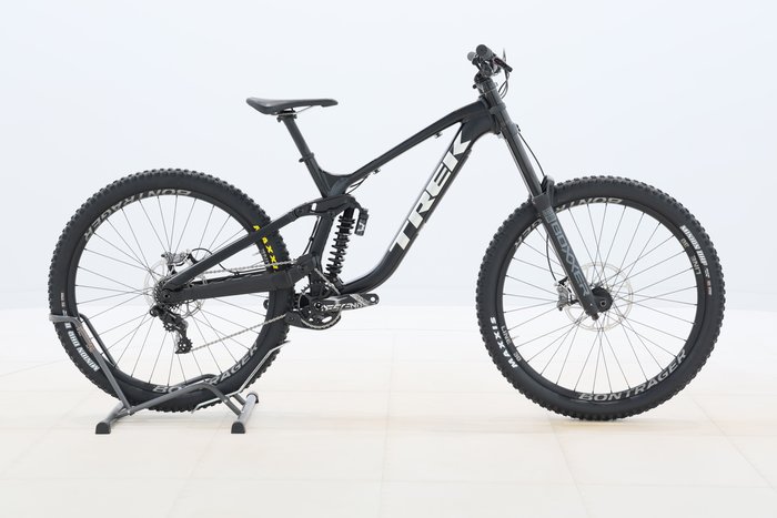 Trek SESSION 8 2025