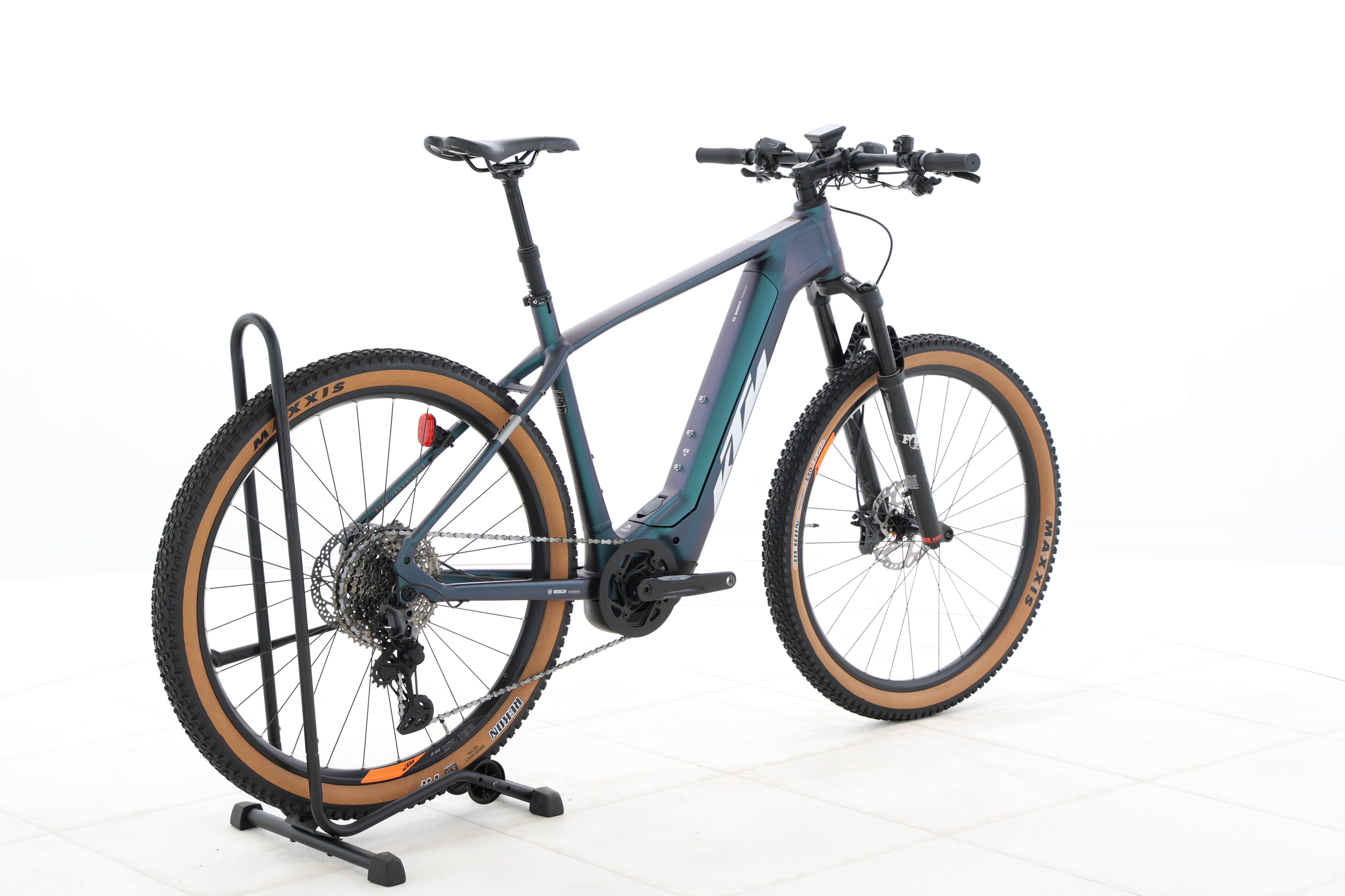 edbc342f-ed60-41a8-a1fc-e37b16ee671e