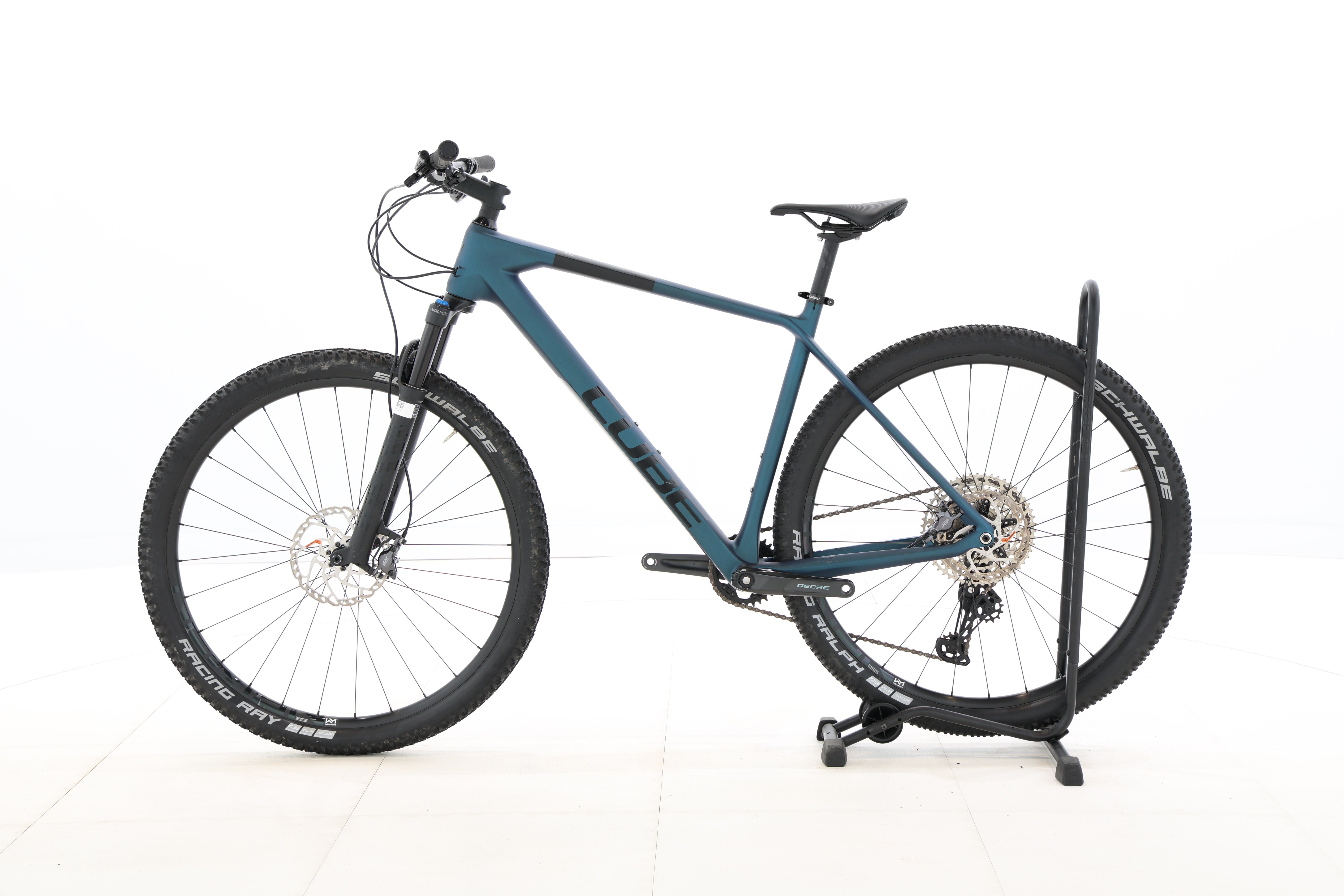 d95ec066-425a-45e8-98b3-ddf843894d85