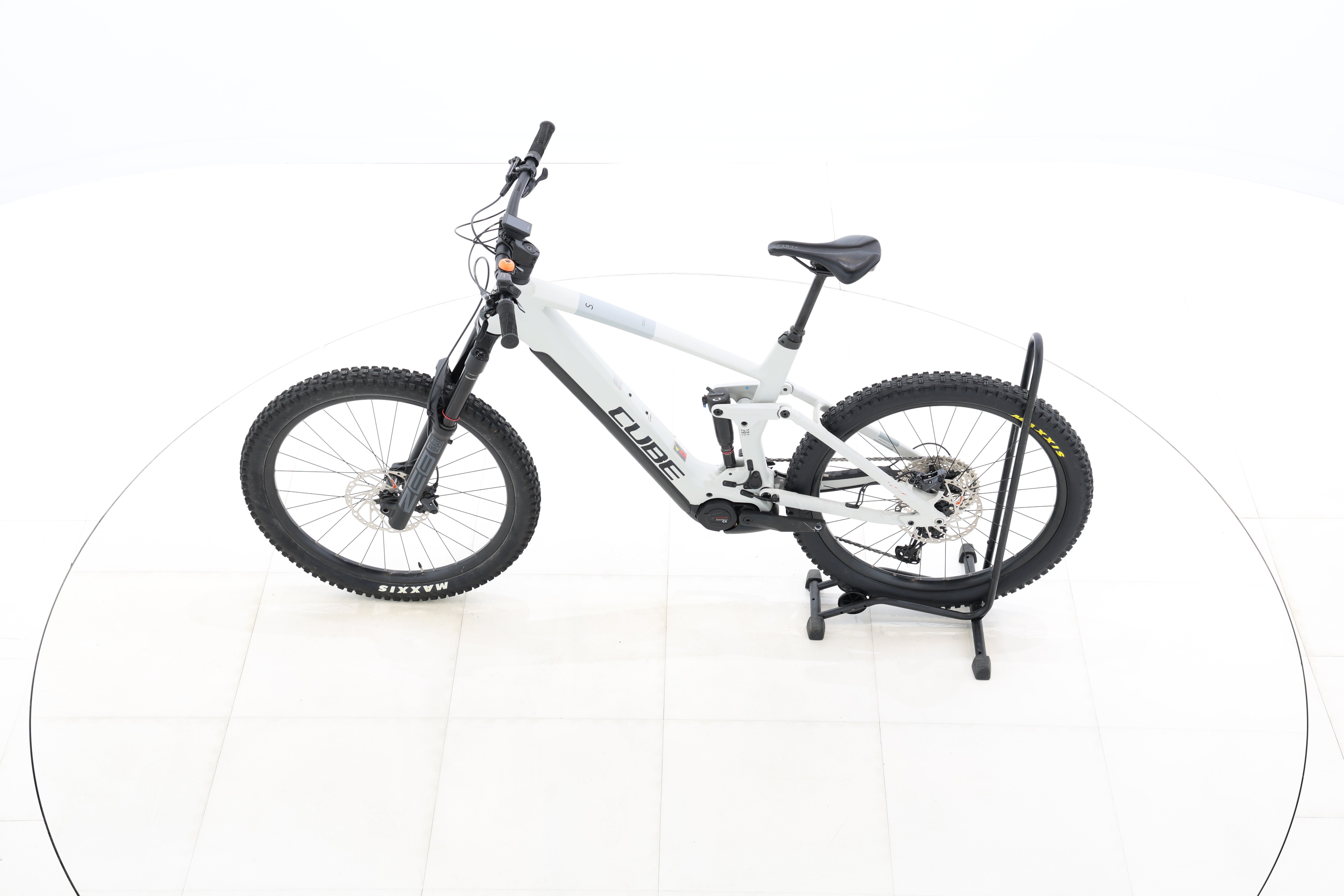 afd611f8-e37e-4122-875c-13db19a26a5a