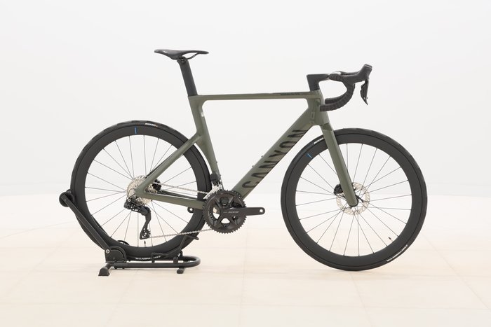 Canyon AEROAD CF SLX 7 DI2 C46 2025