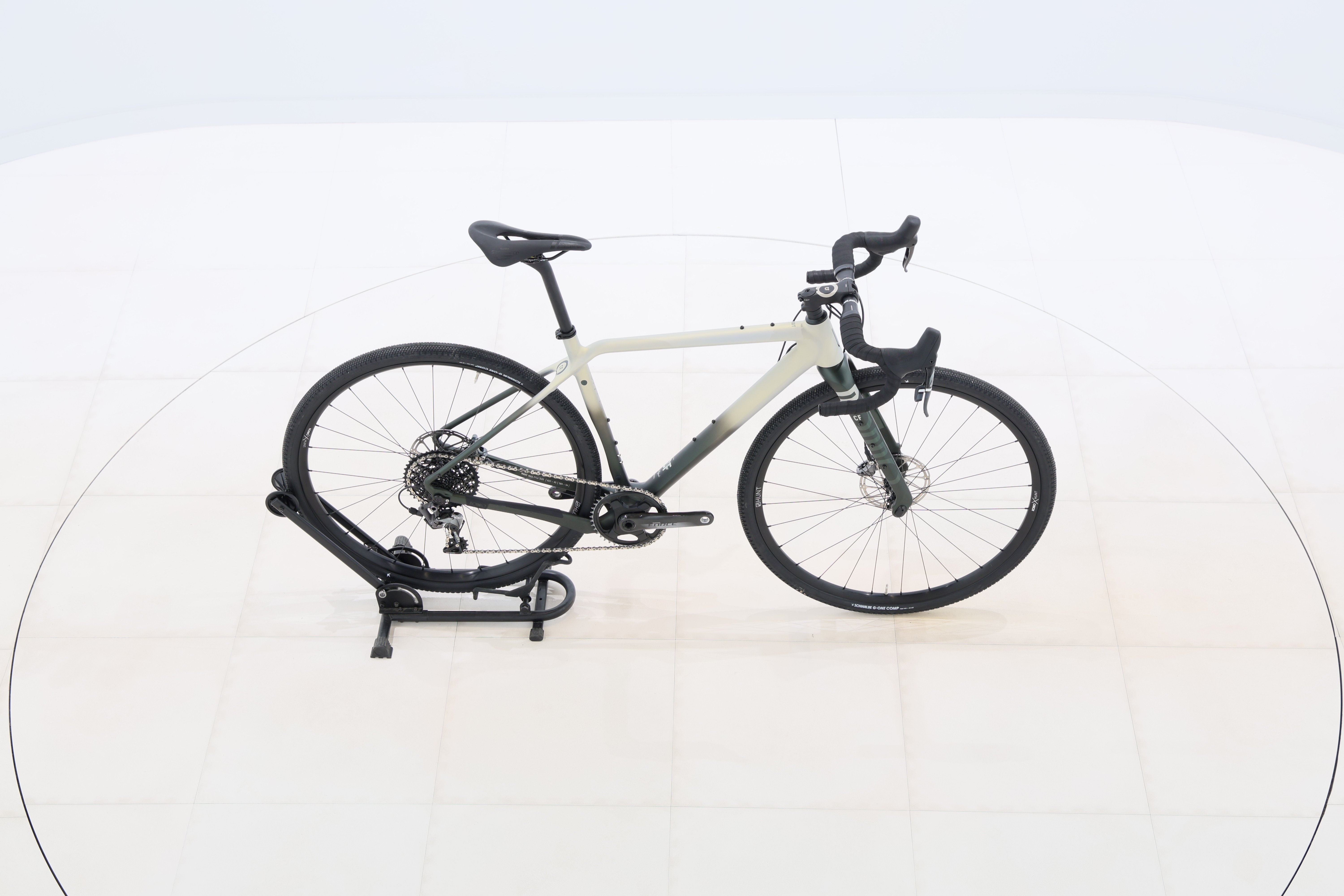 6abcbf8b-5487-4ae3-a427-23ba892d71ce