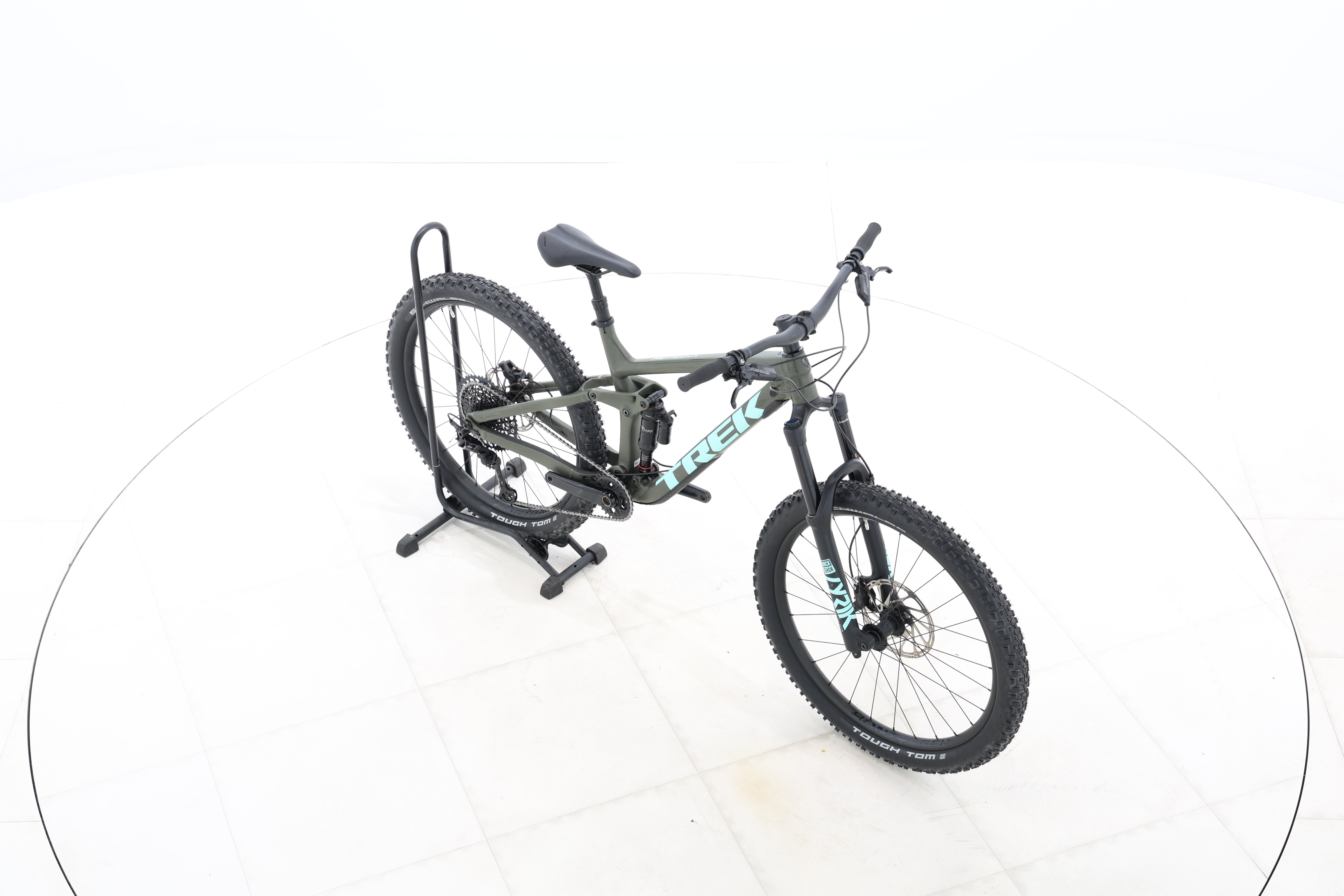 c14ad00e-c384-45c0-9e37-17b9bda1222d