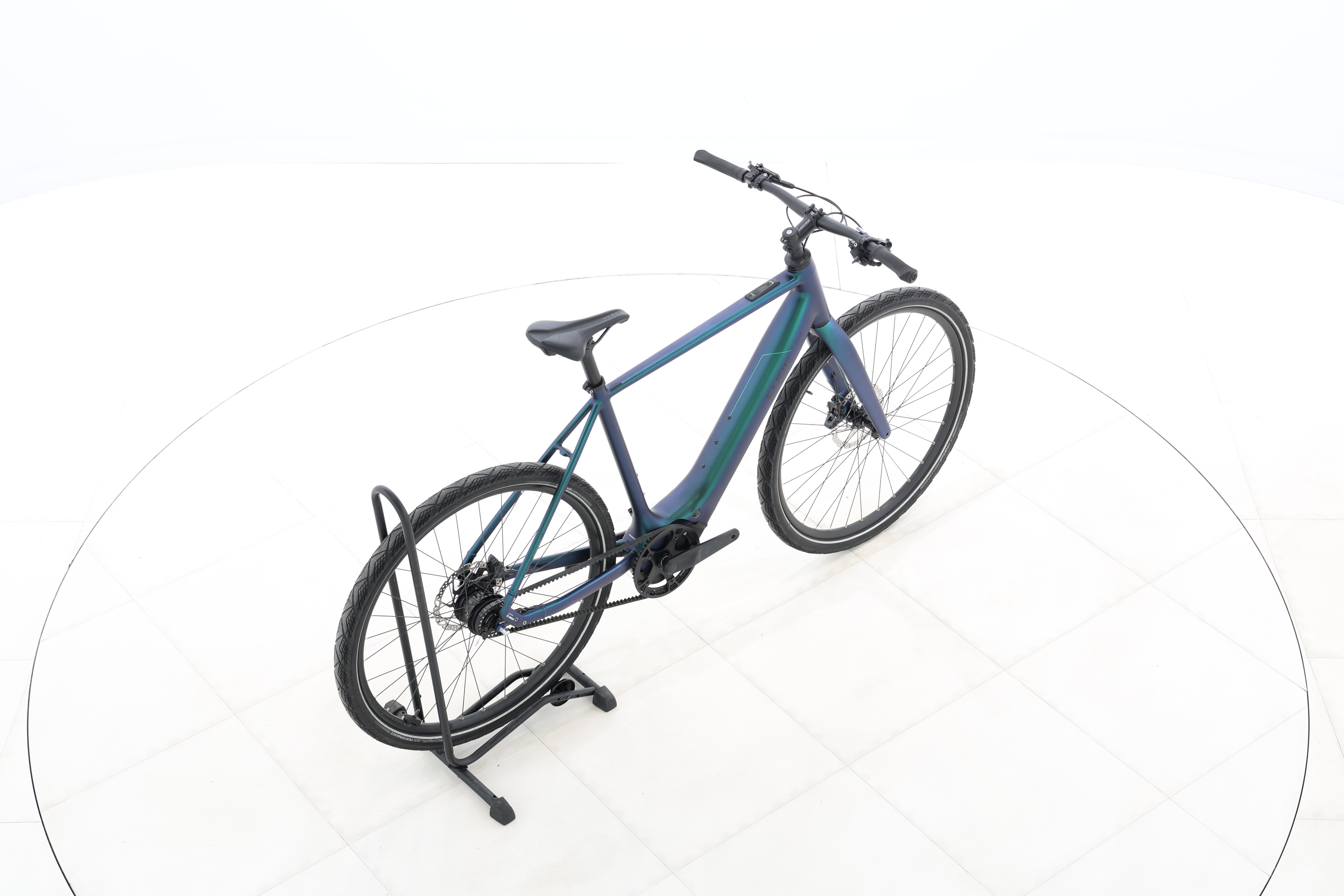 77327242-cf20-4c03-b611-09c740b5427d