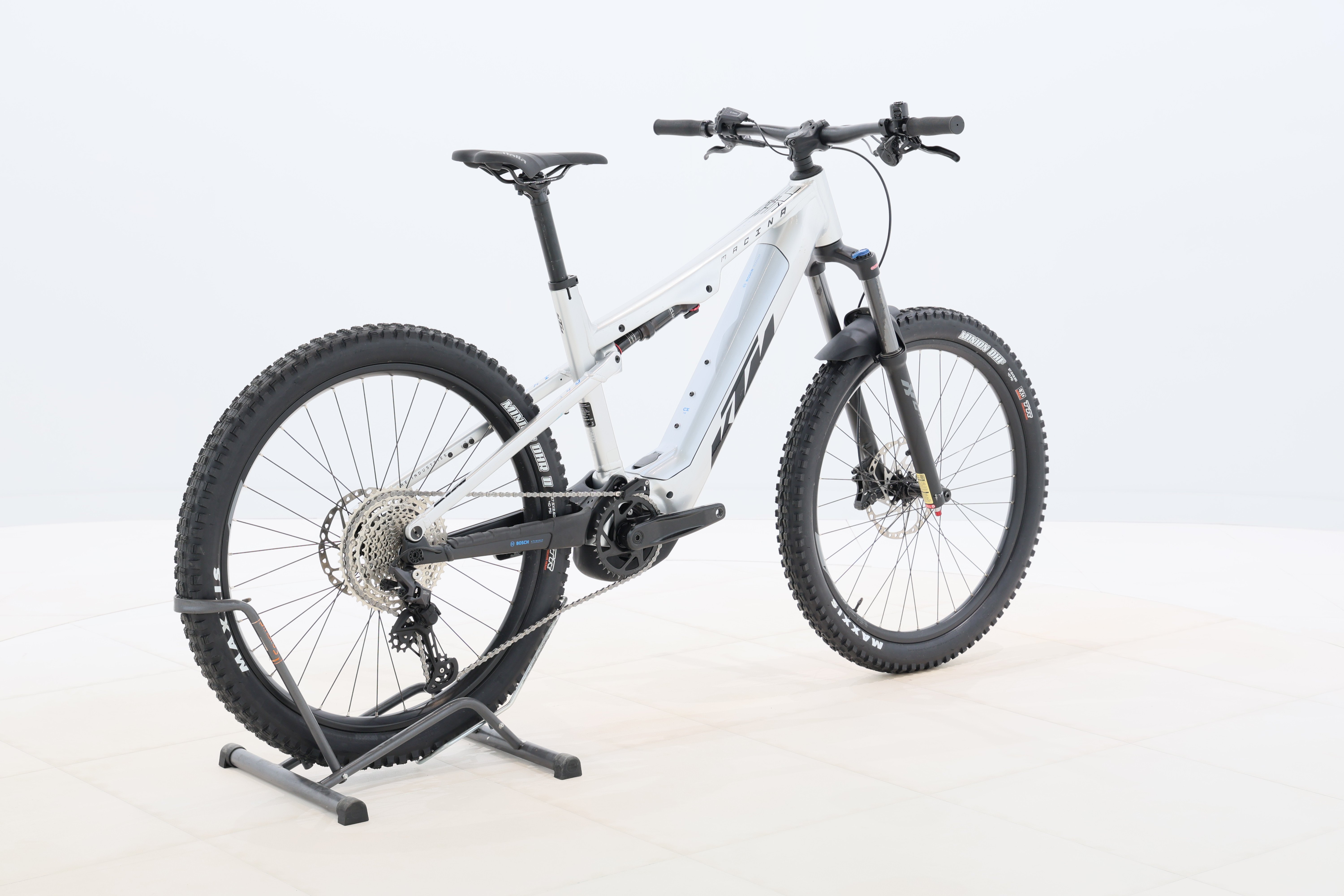 0280d726-88ae-41e4-aa24-c5325e54775f