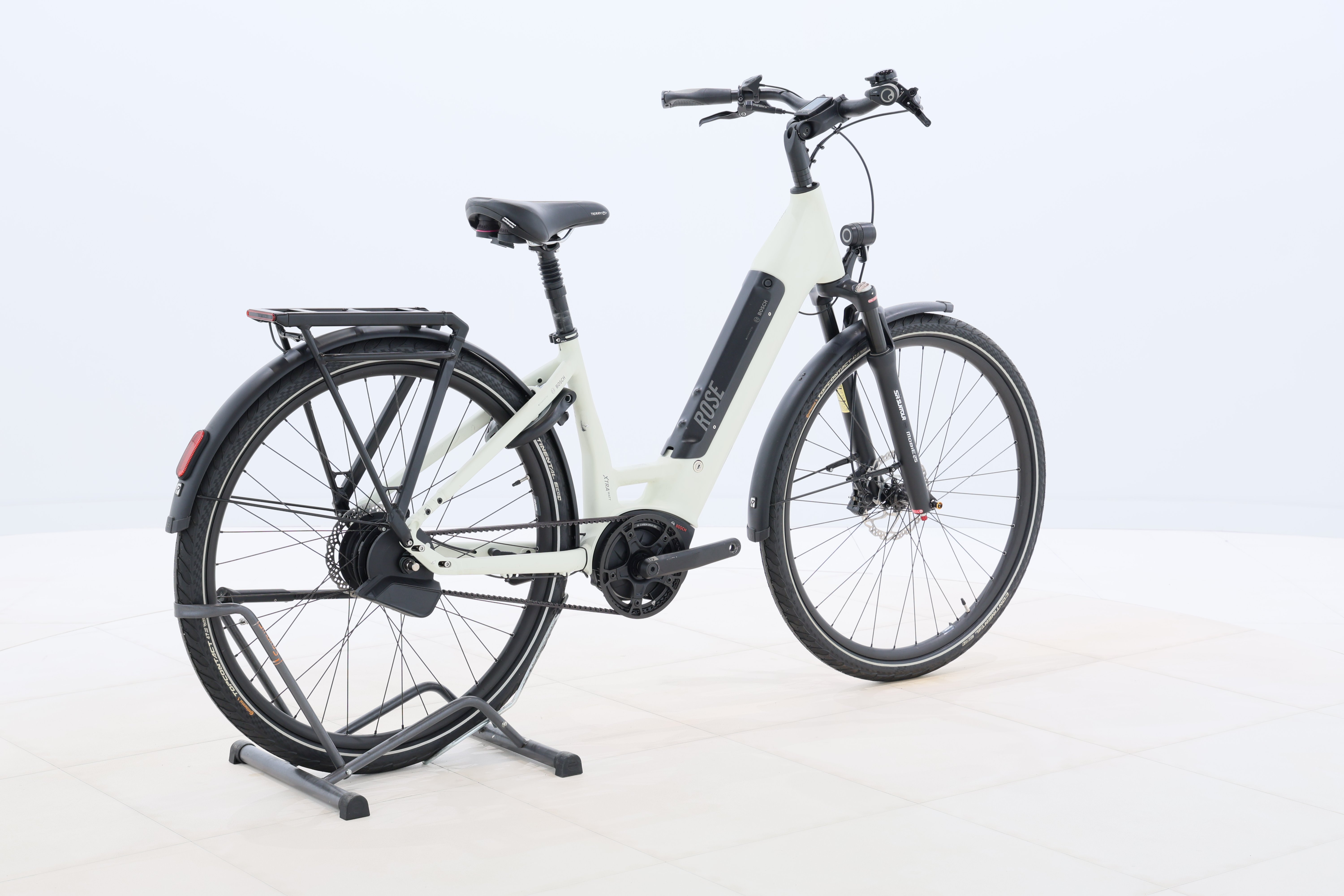 100d0b0d-42a8-46f2-87f2-e4ad7cc5a955