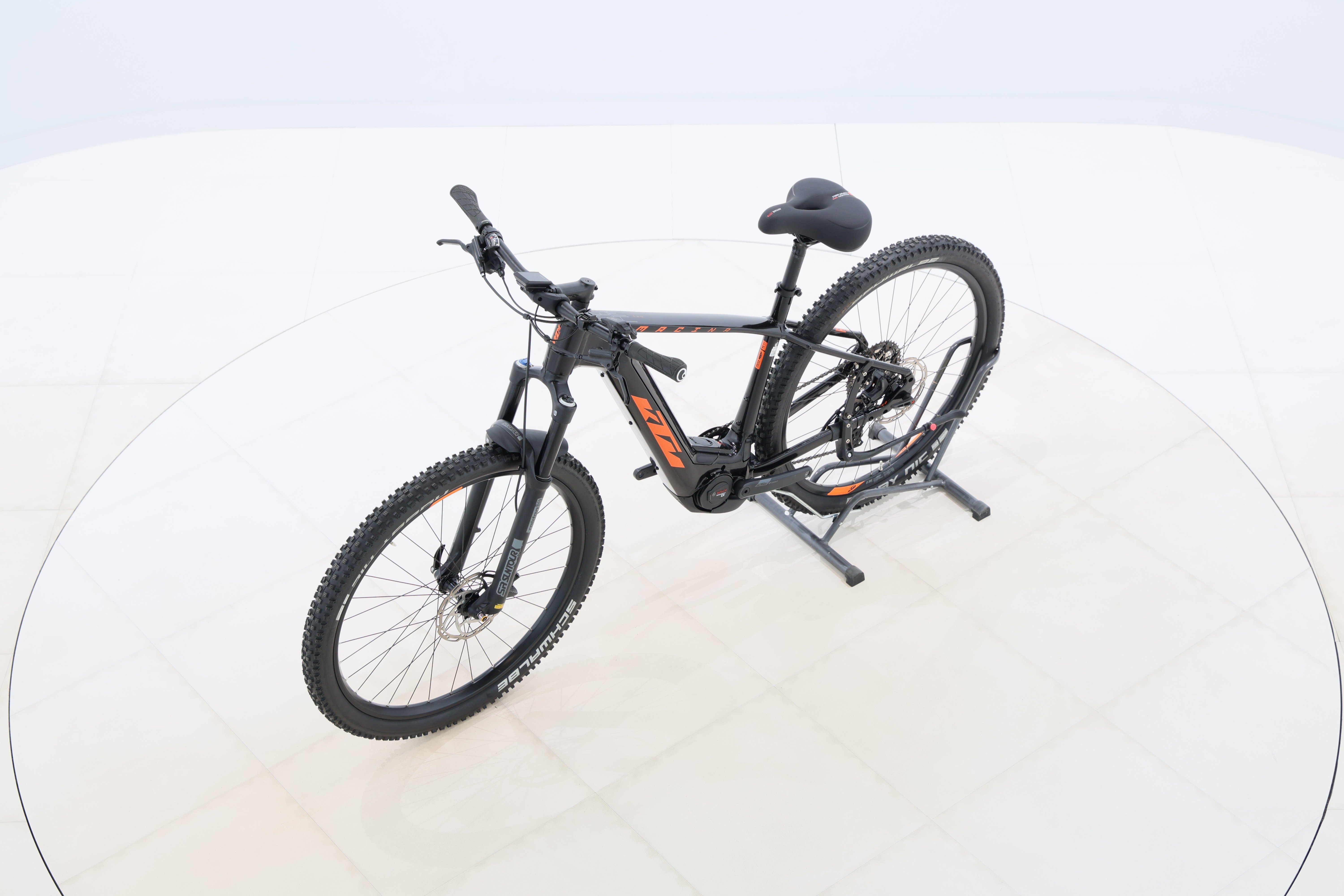 74e51120-2e68-43f0-9384-43b21840aabb