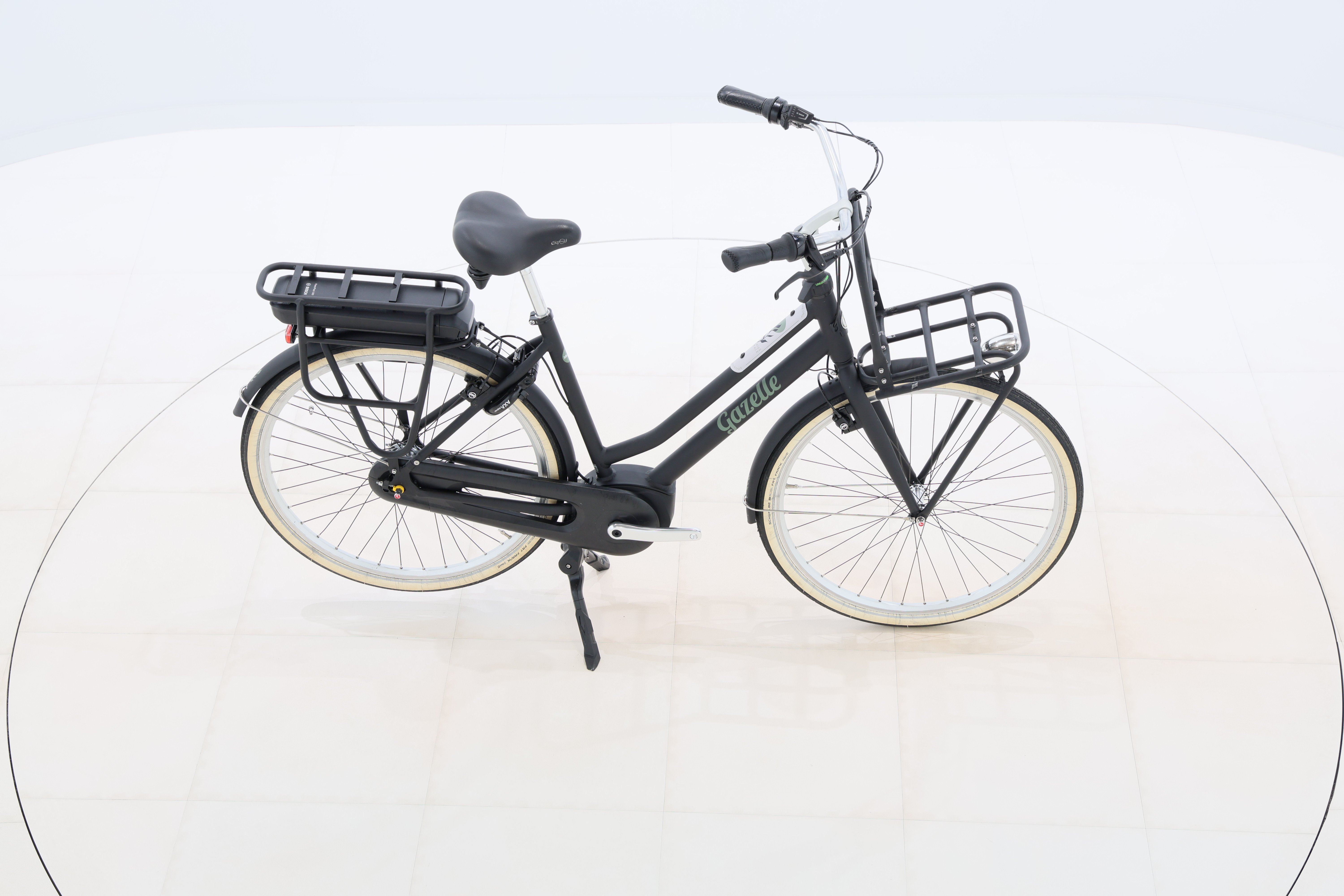 cae0d2c2-5faa-4114-9cb7-08db18e93e52