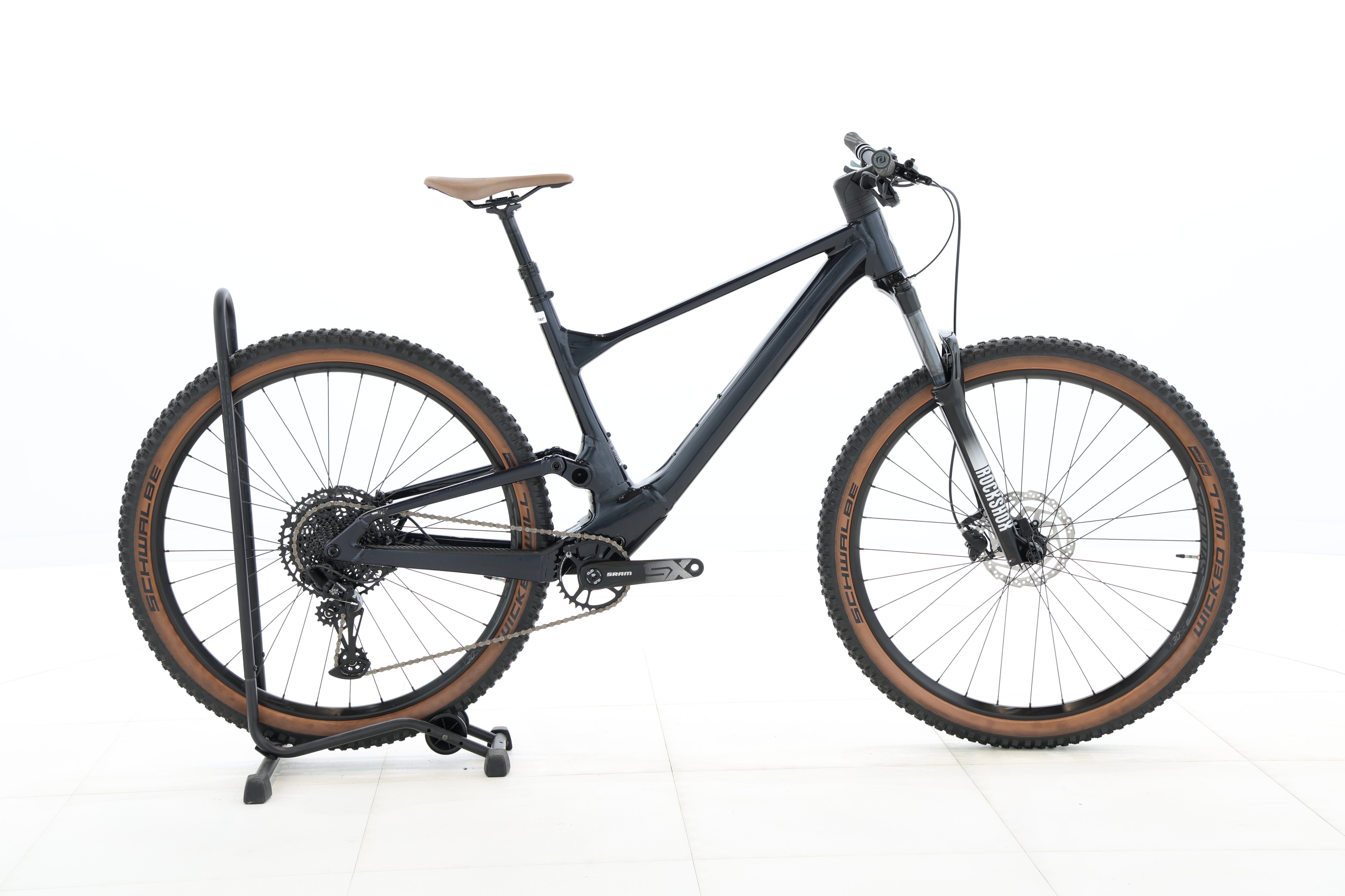 8627a065-e233-438e-90d3-f113eedda50c