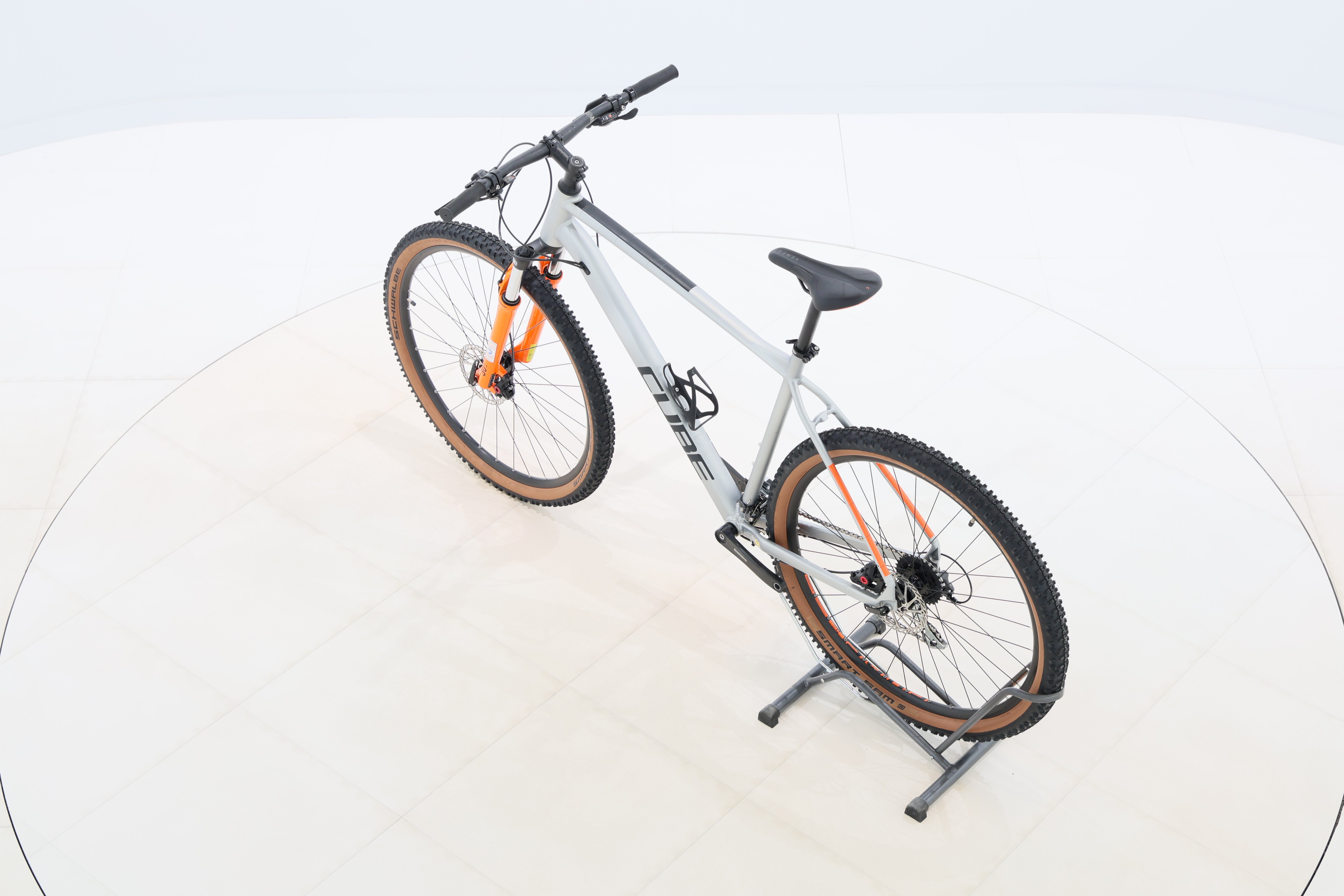 2872c401-b98f-4b15-8387-5e9345f69885