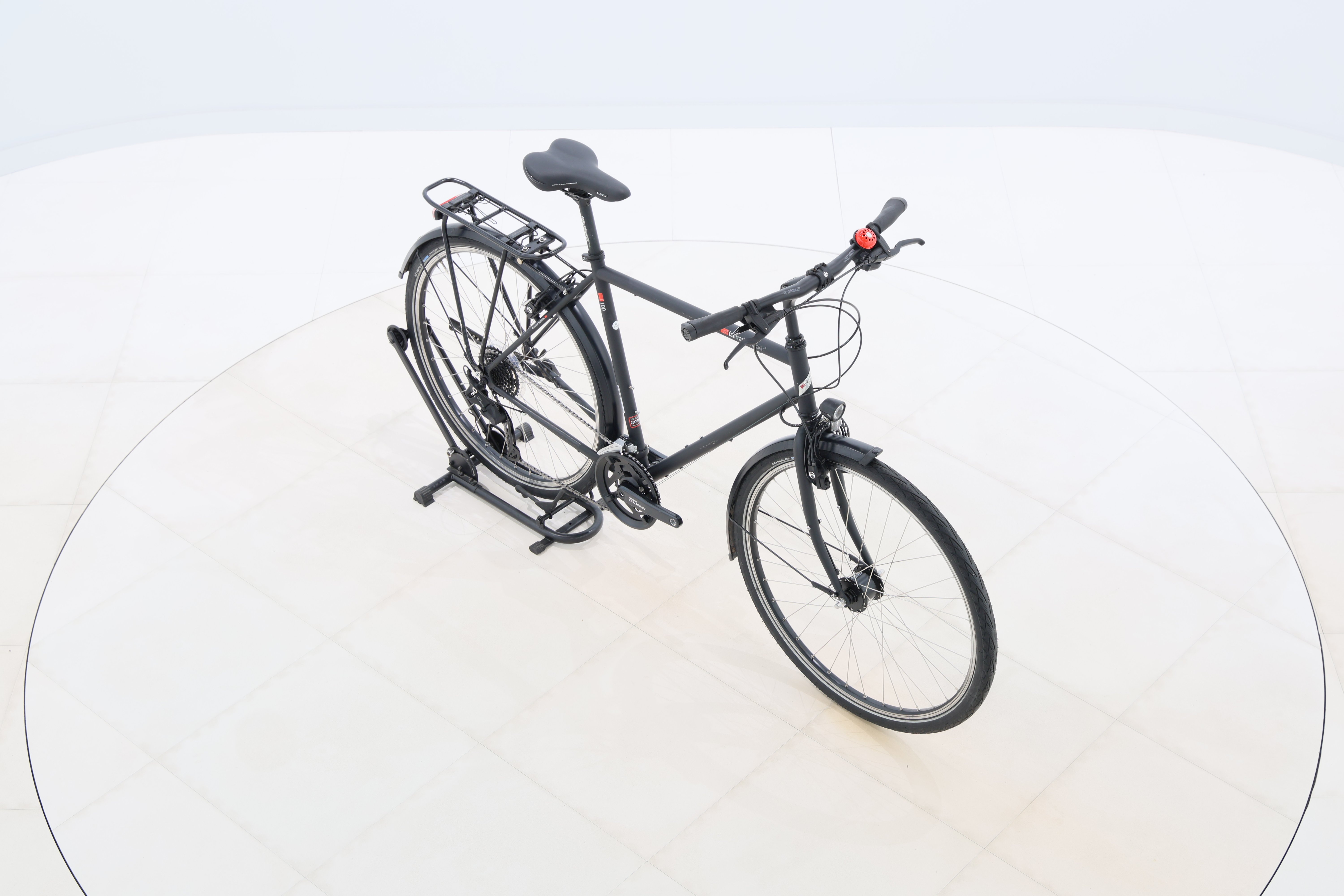 e1f422e8-a2ea-44d1-9df2-eaa60feaab92