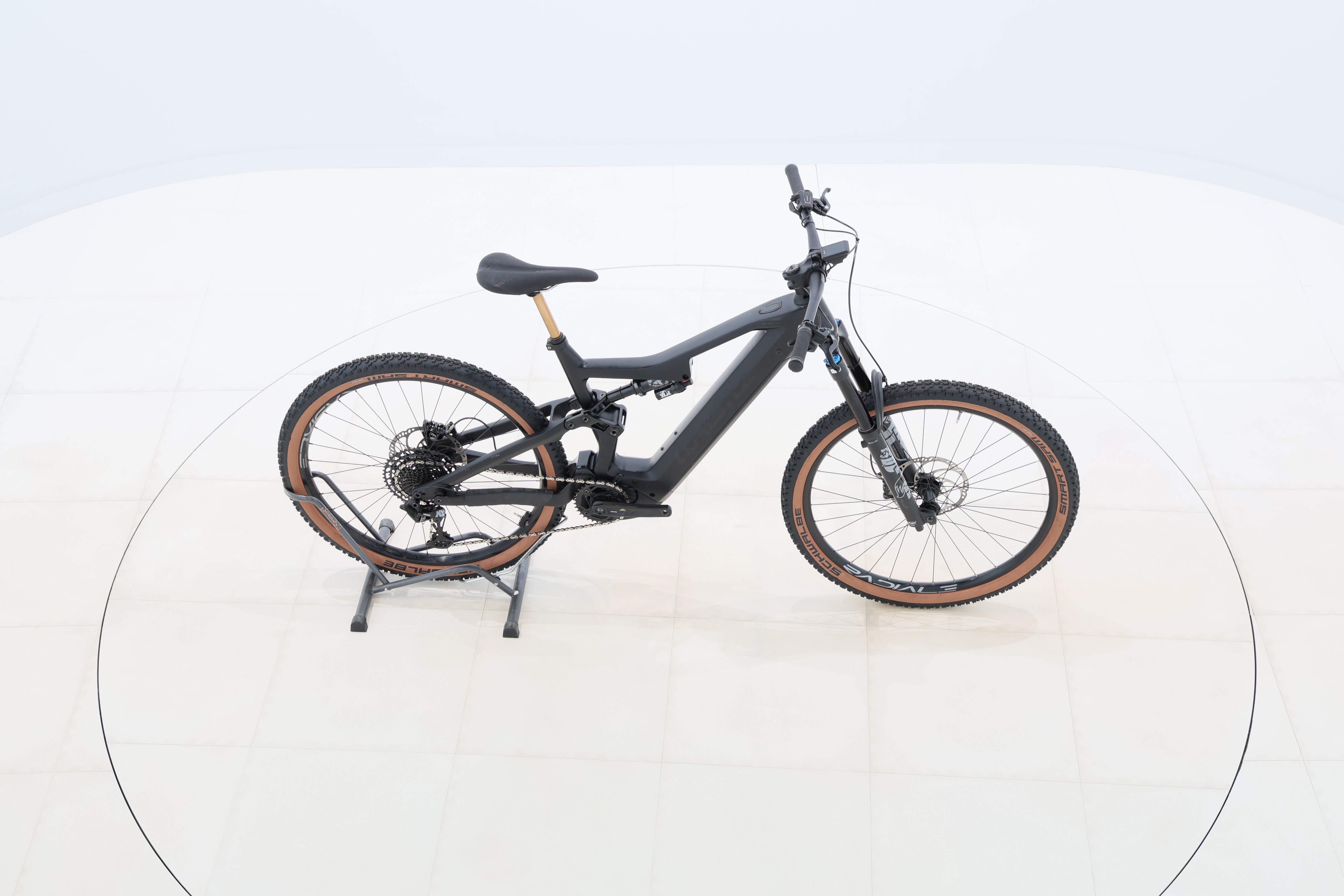 b1888fa5-d0bb-4a14-8195-740f837cda52