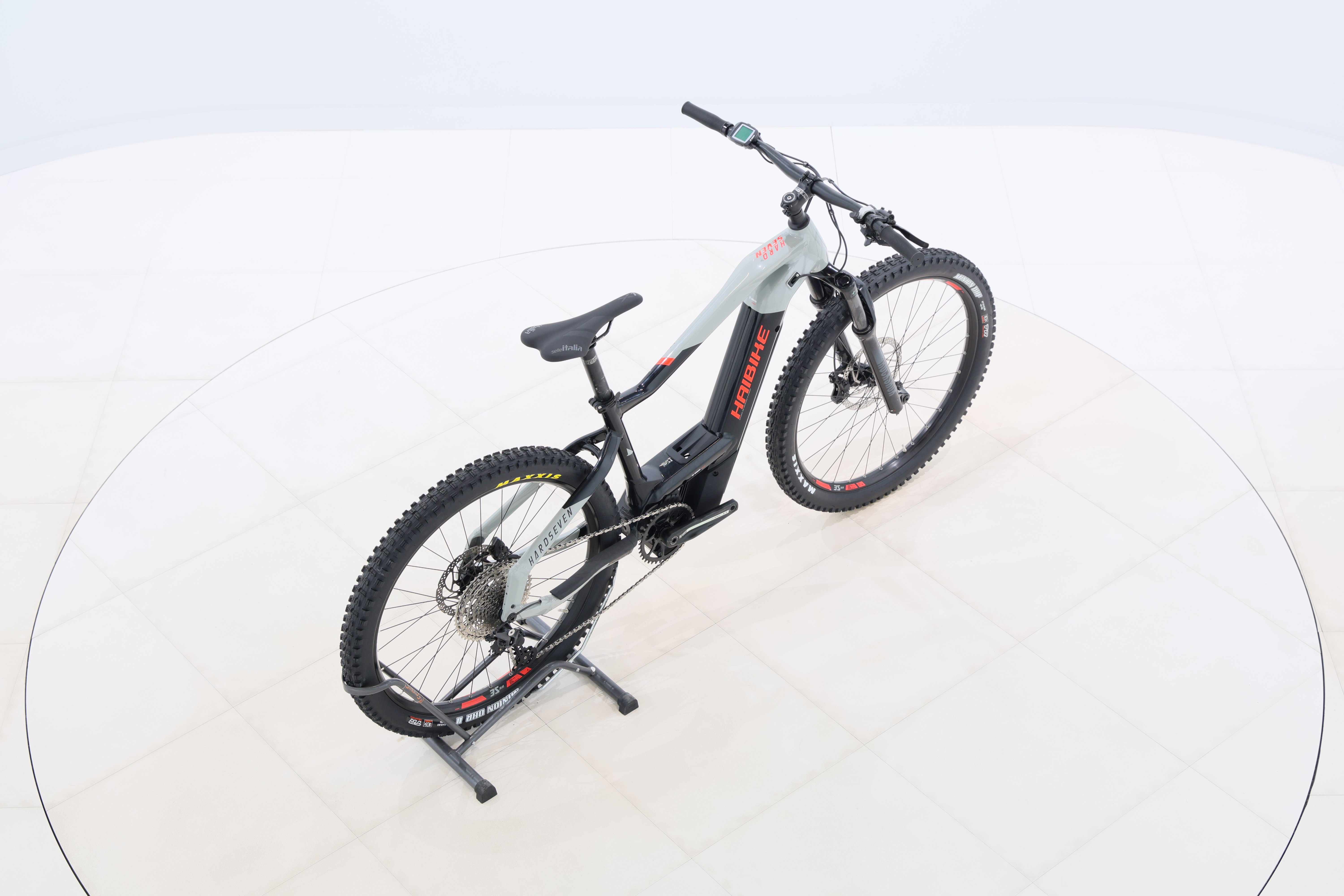 99c678d7-4c49-422d-a35a-0ff1b2b56287