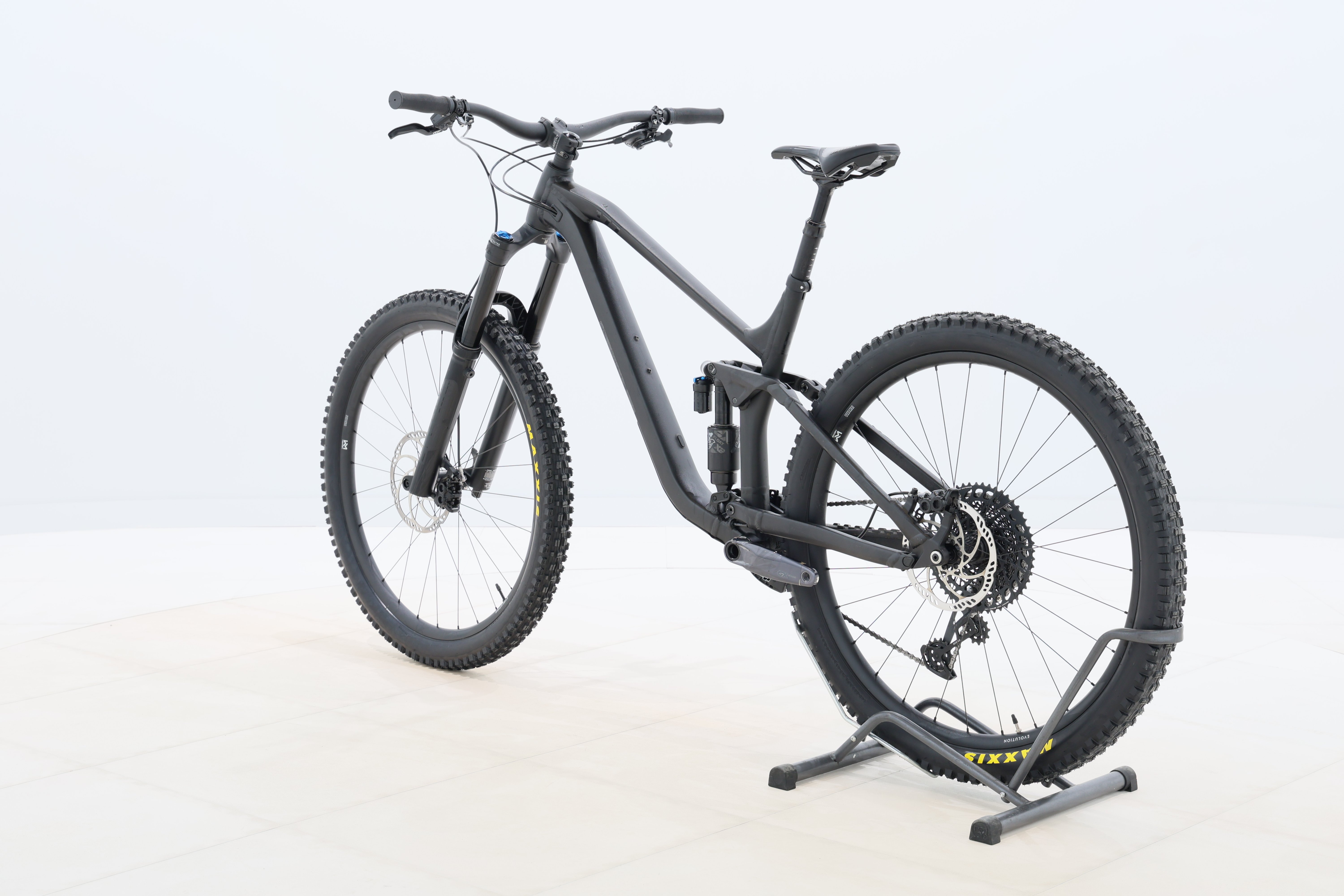 82a8beeb-1049-4986-a021-c69f1271430f