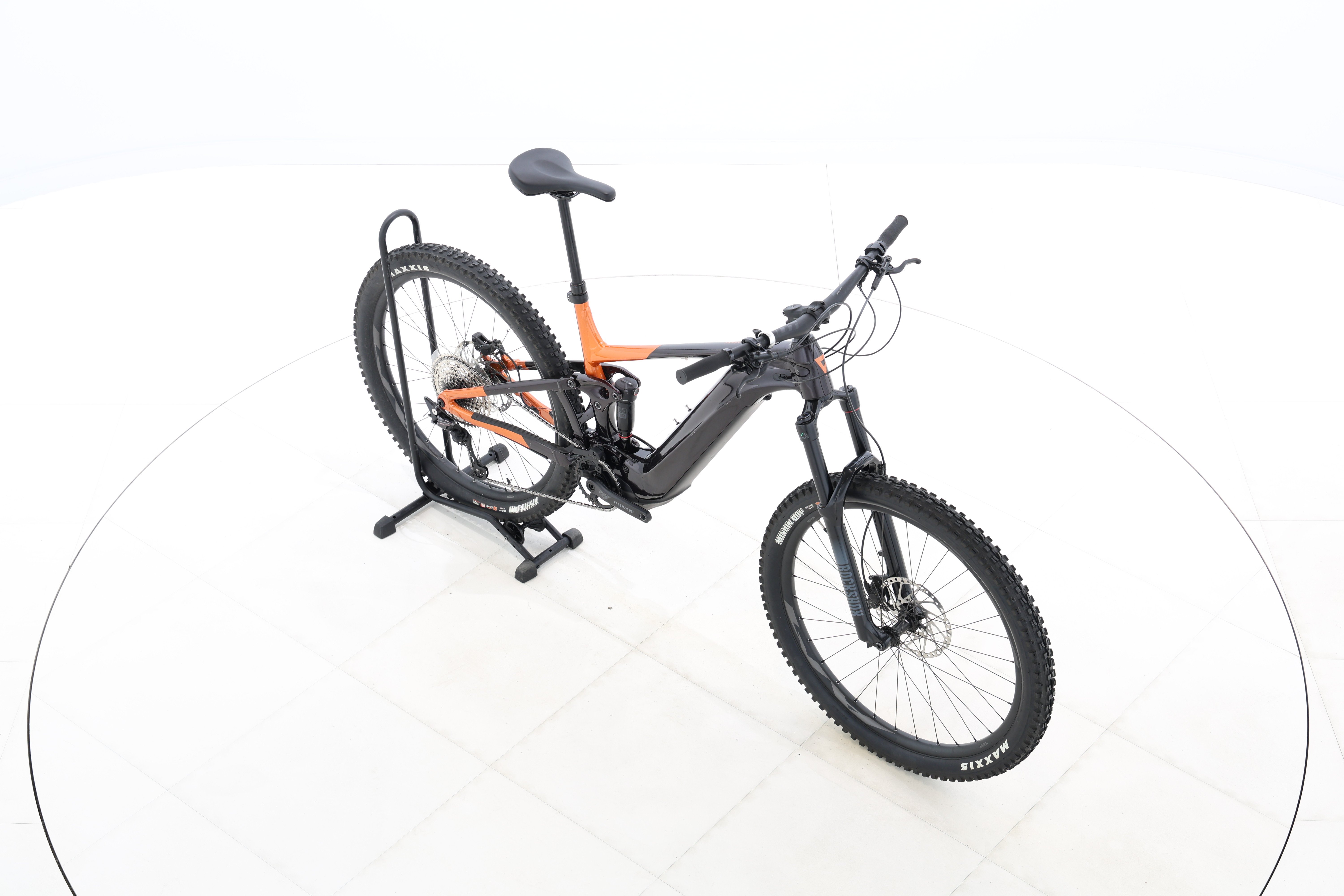 8d5b3092-e26b-4ec6-aaac-531984c29b92