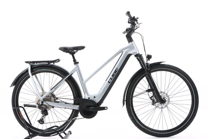 Cube KATHMANDU HYBRID SL 750 2022