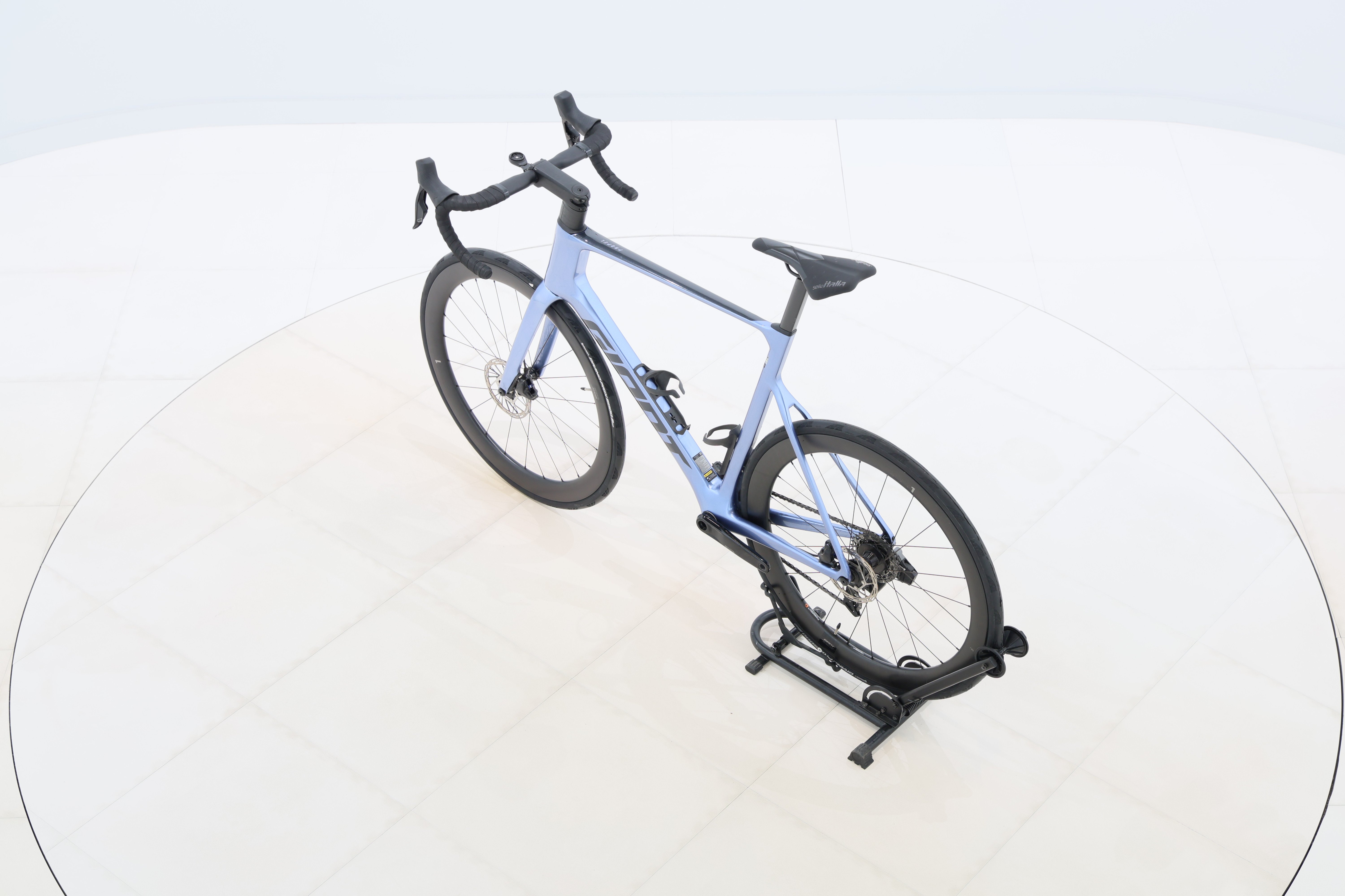 b3cbc0a7-6d9e-4aa0-badf-daf7f76836c4