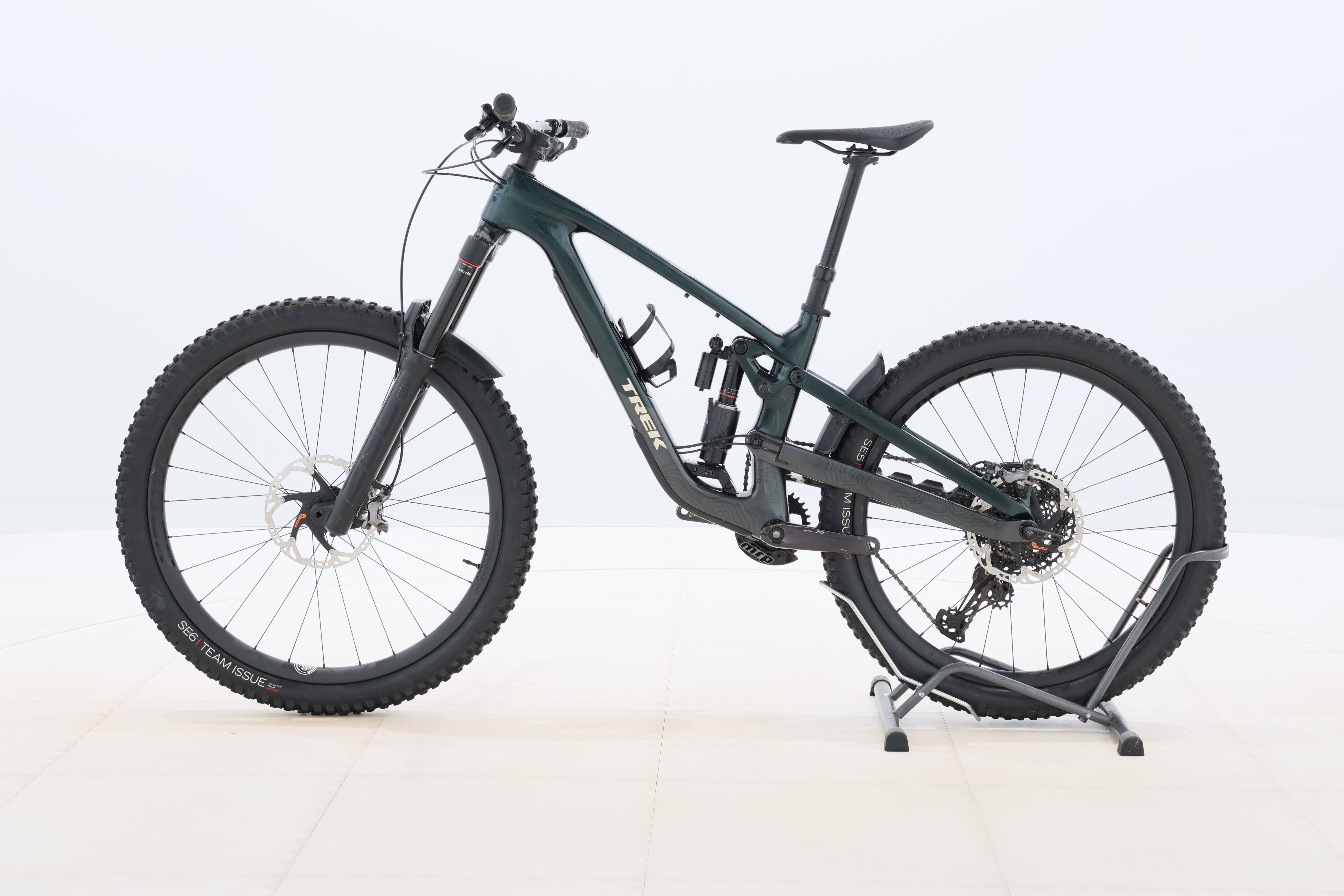 e3bee677-09a3-4ad9-847a-09f28af055a5