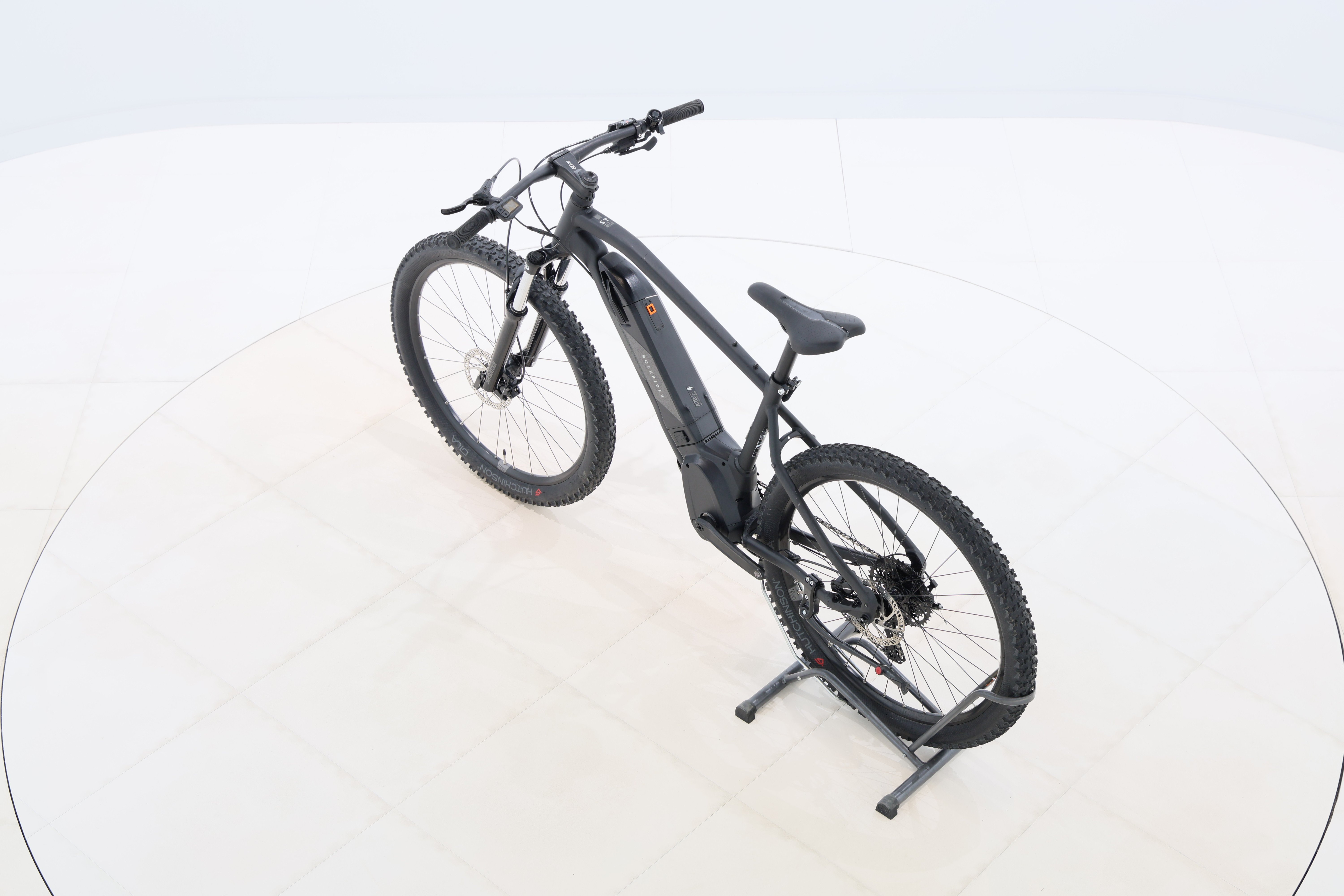 5d70ade7-5aa6-4c54-926c-4d178a88e804