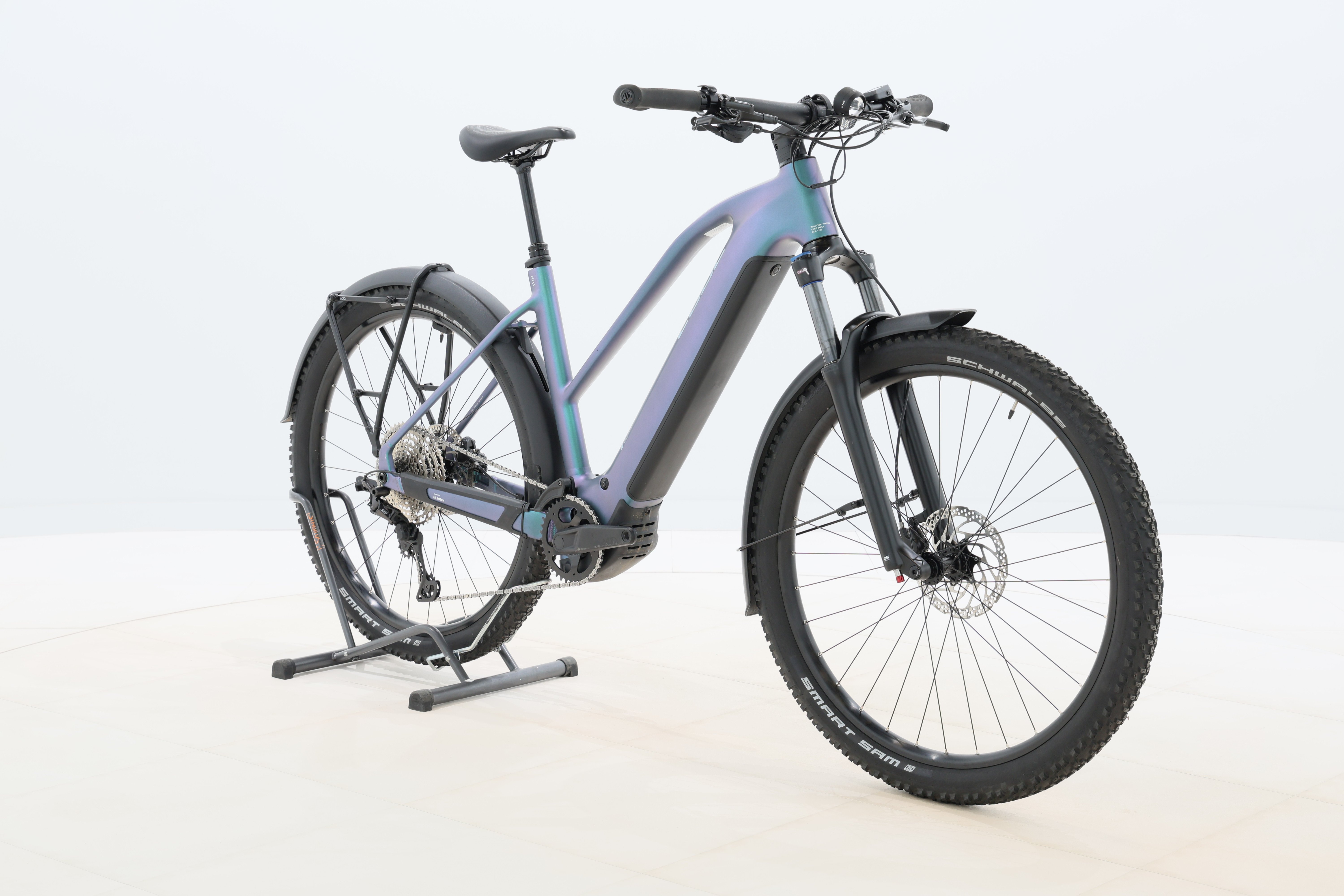 81bf5404-609f-4d15-8513-a51068ce841b