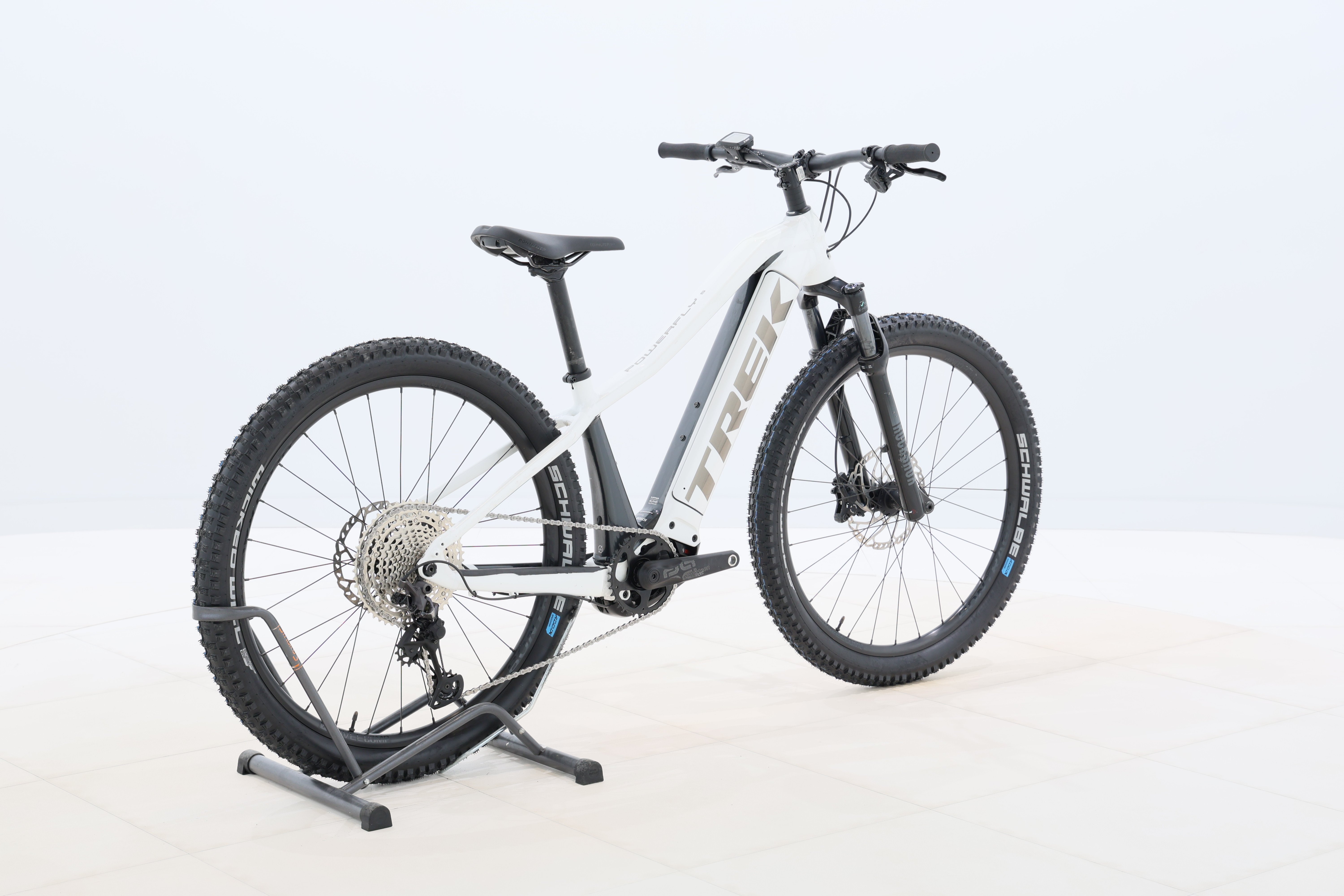 f242edca-83d7-4f77-b579-911f10d8267d