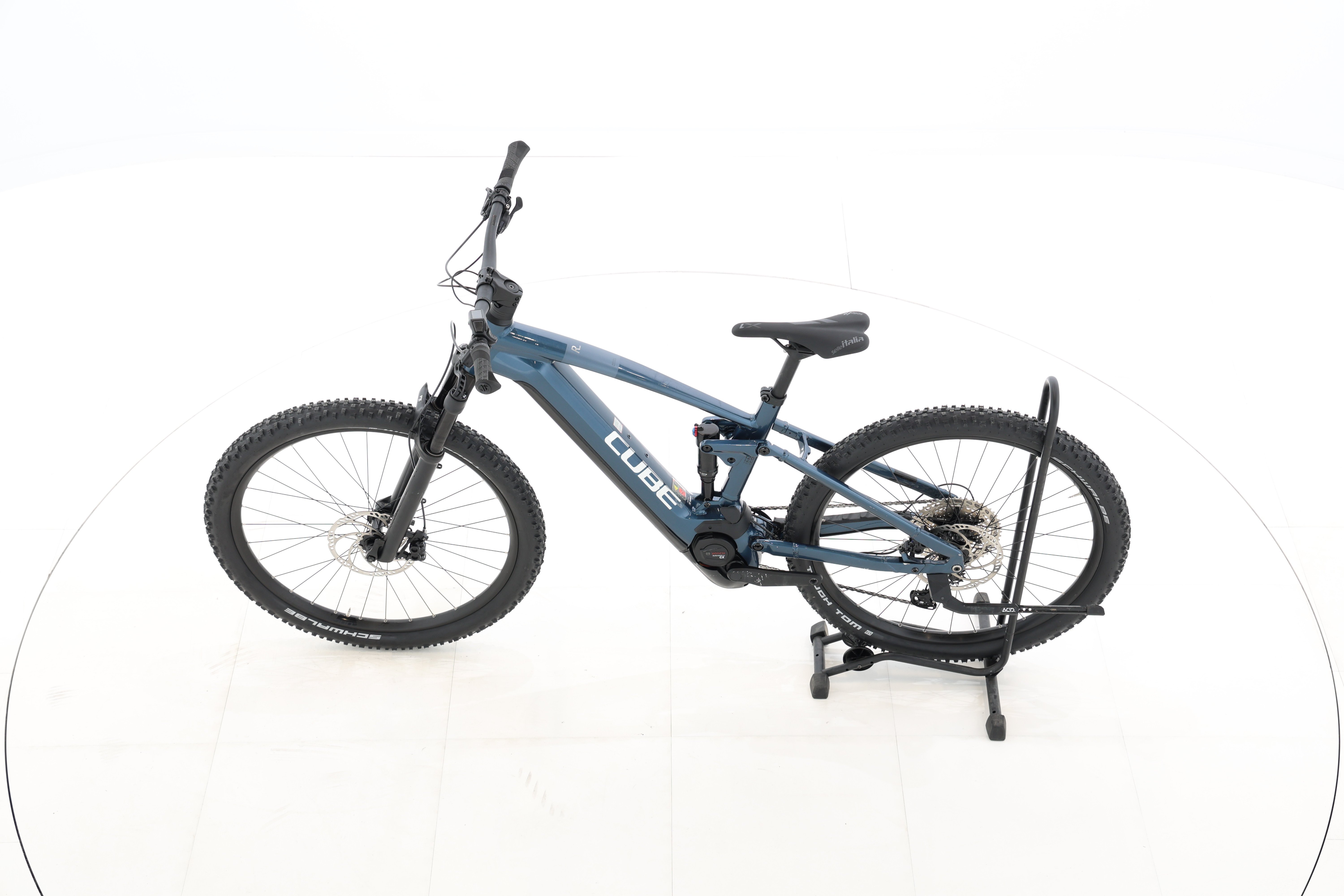 1dce767c-b70f-474a-990a-e2d89558781d