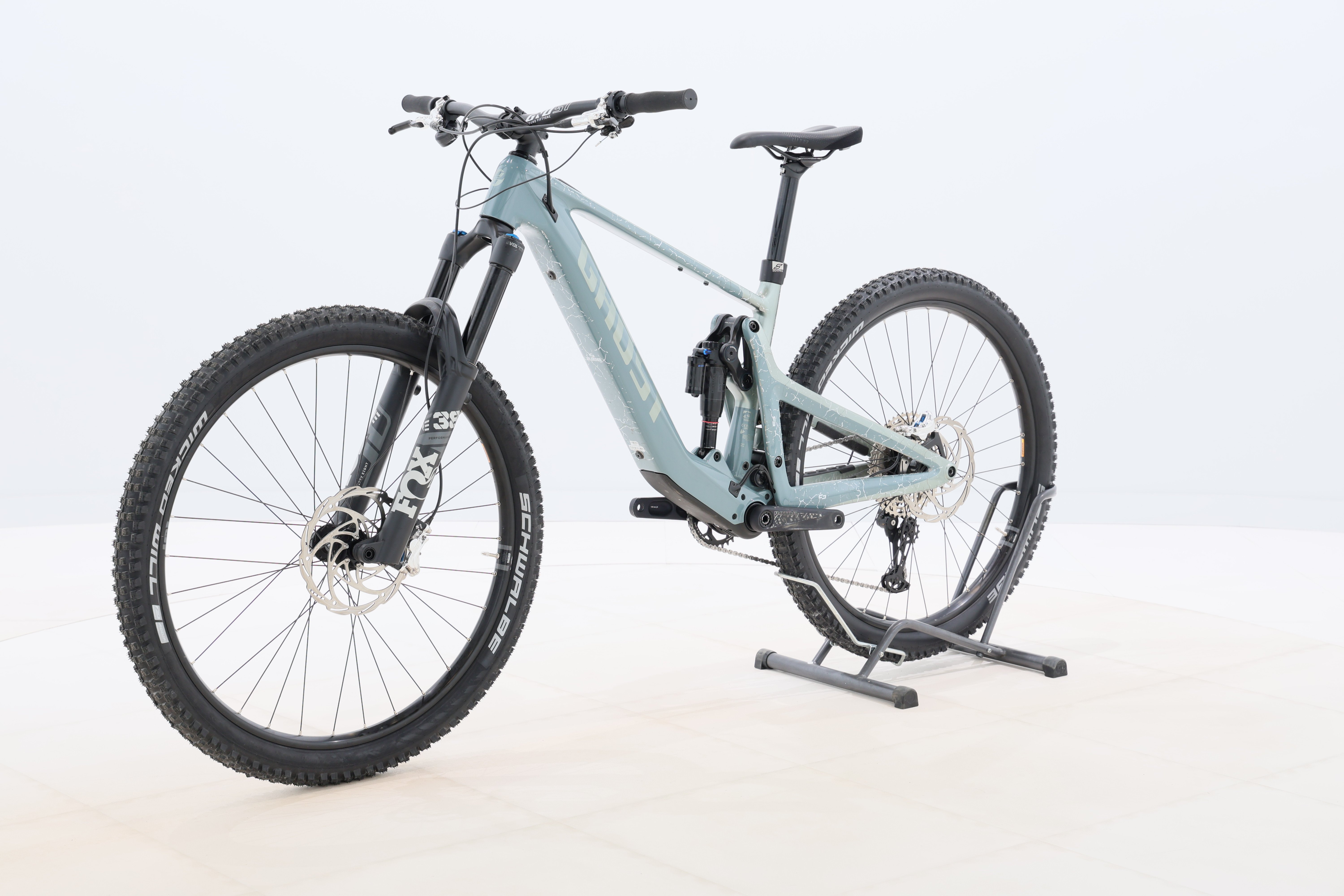 ff157f91-31c3-4948-b5d5-2803cbebe0ea