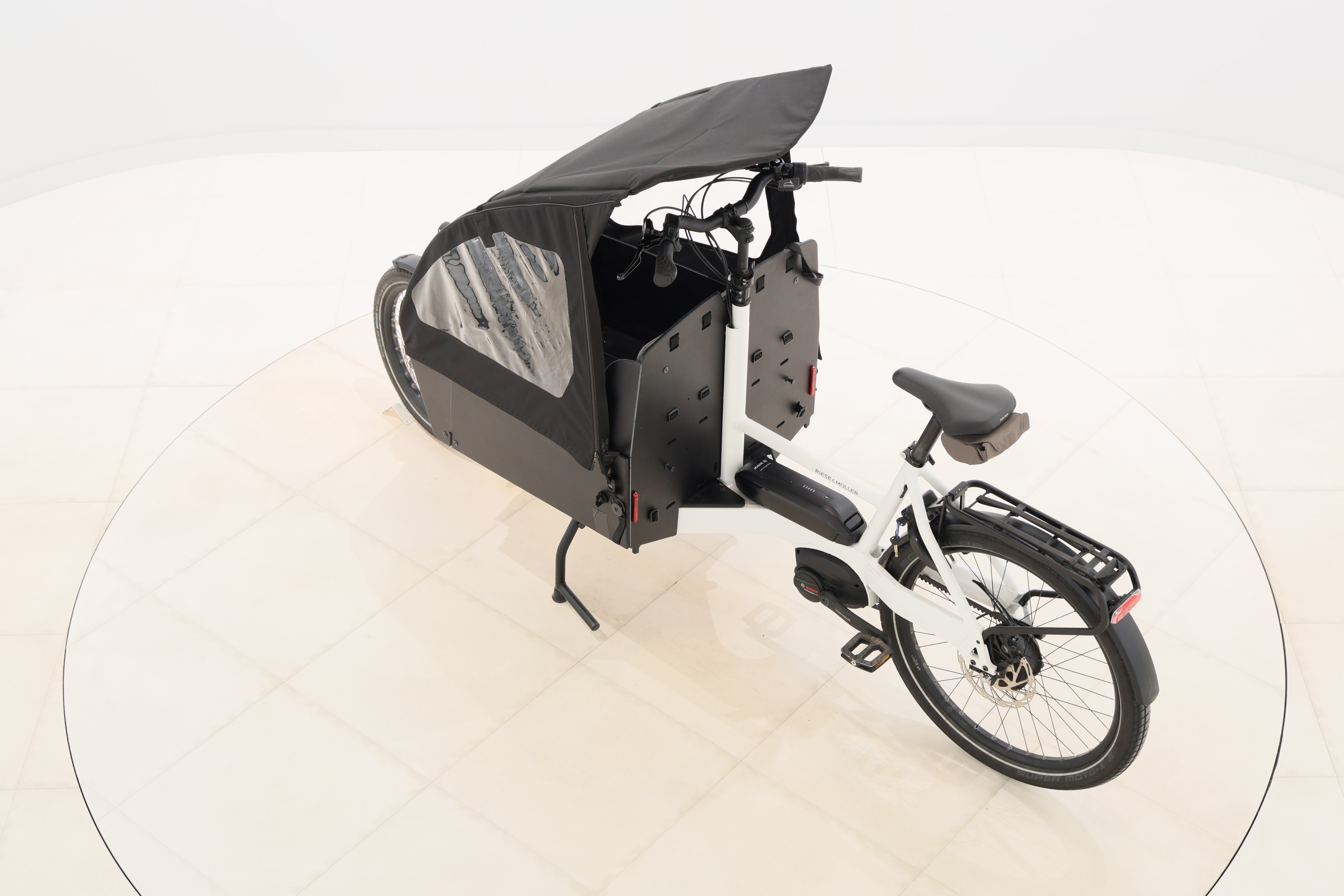 90bfb7ba-6bd3-400e-989f-fa60d8058eee