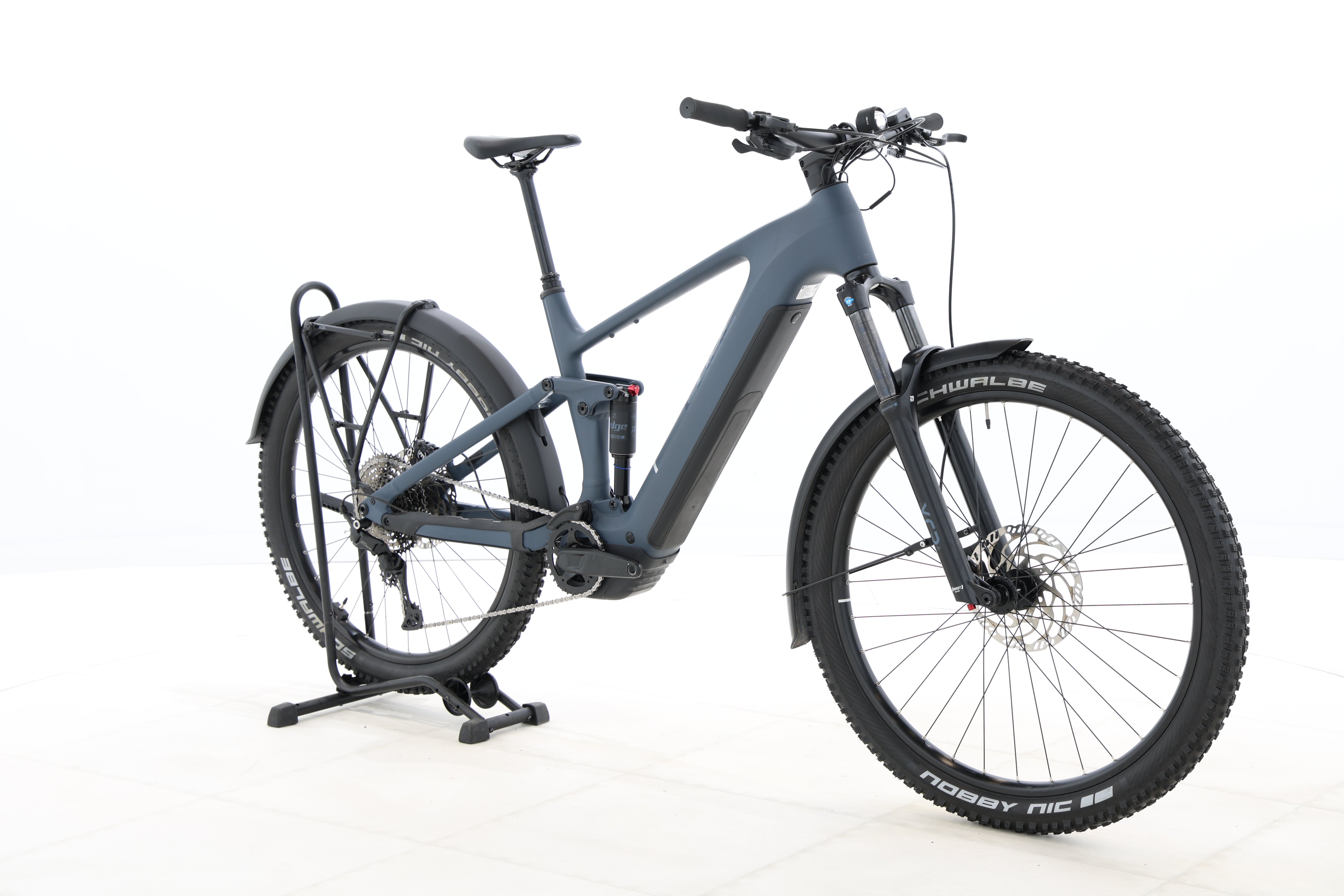 3f5cd1e7-e868-4bb9-b8c5-0ffb56fc099a