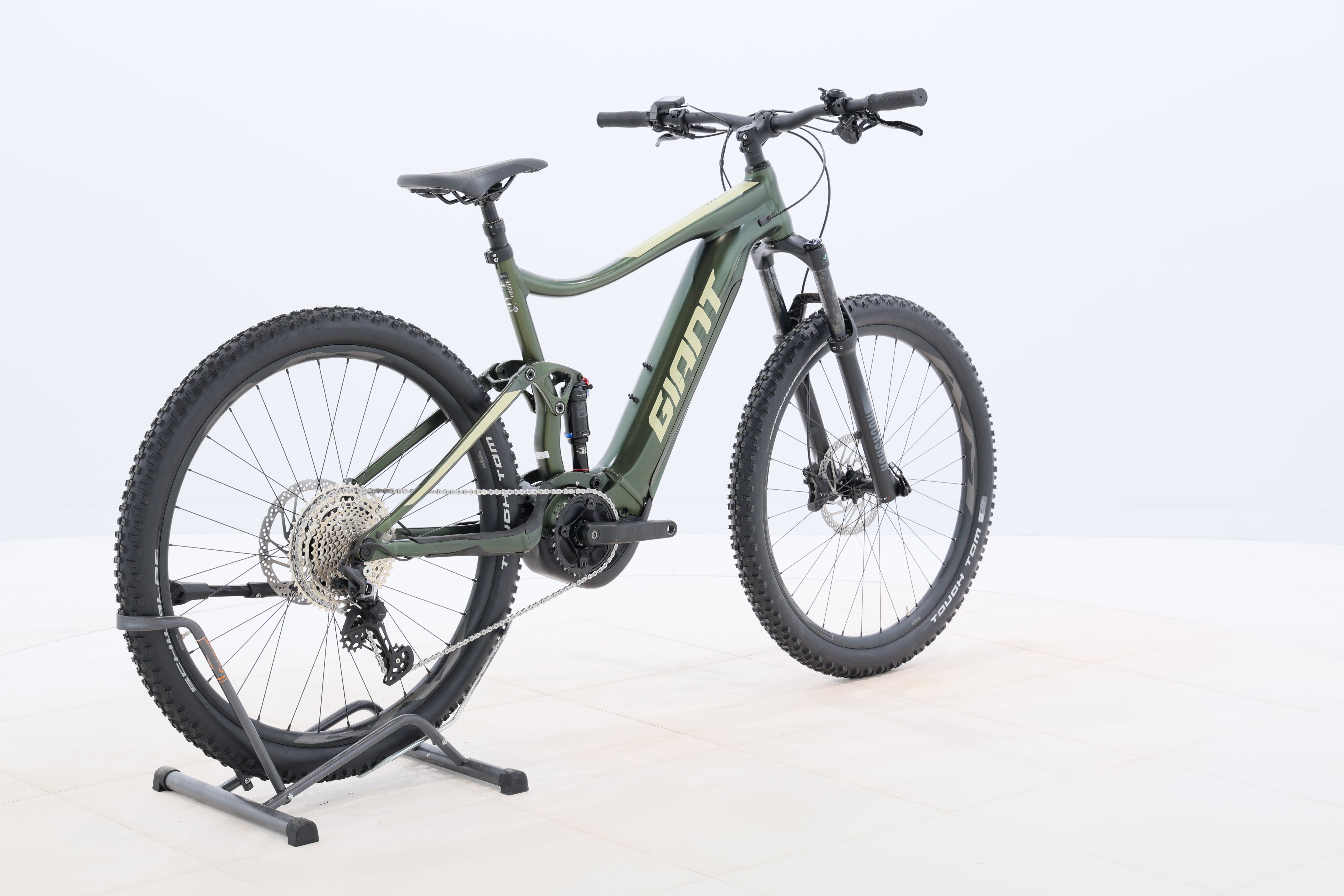 a852624a-d4d3-48ff-8b09-f63fd5b84c0c