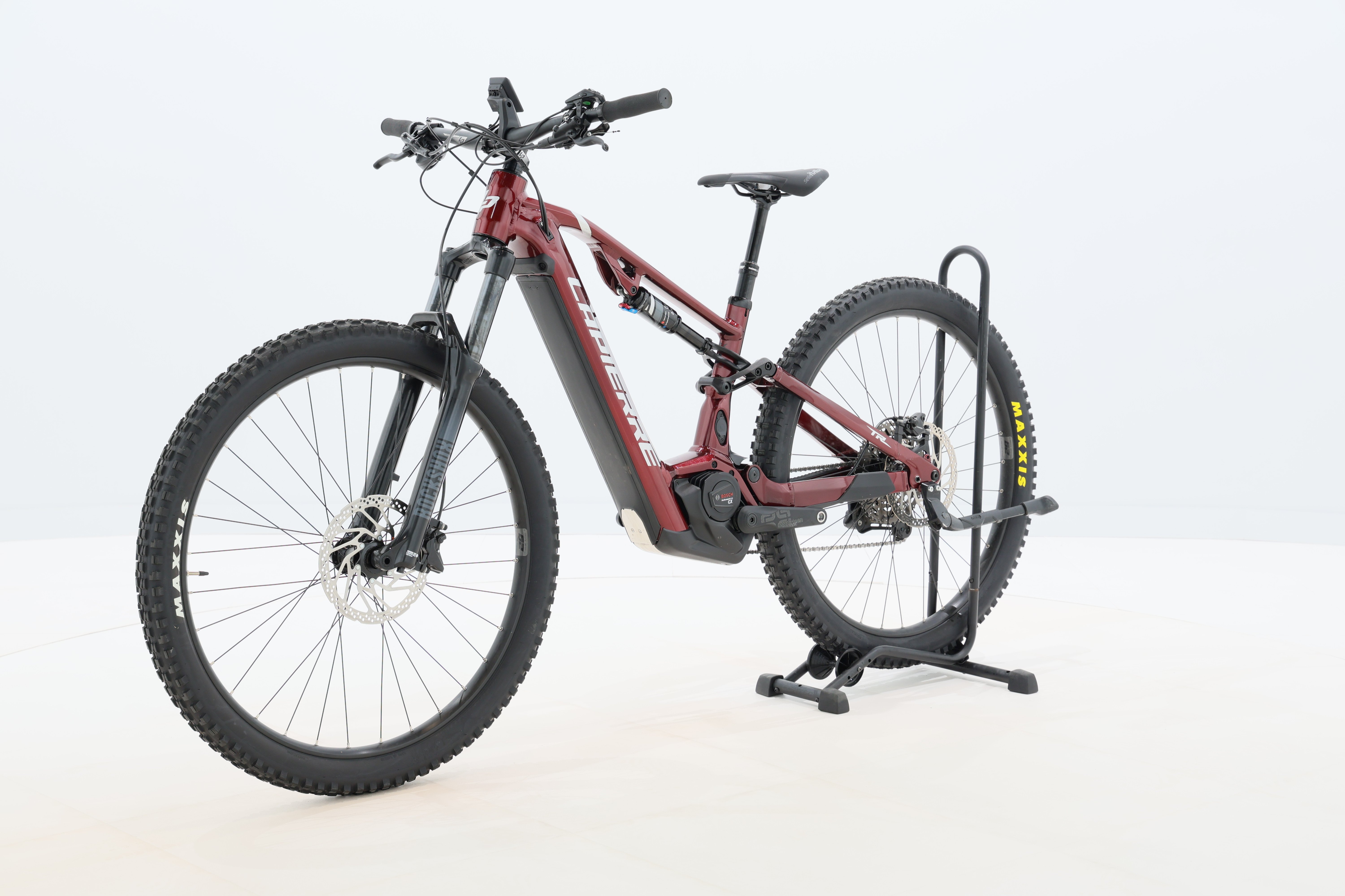 c02f2d65-d27e-47a8-a3e2-fe6c096bc5e1