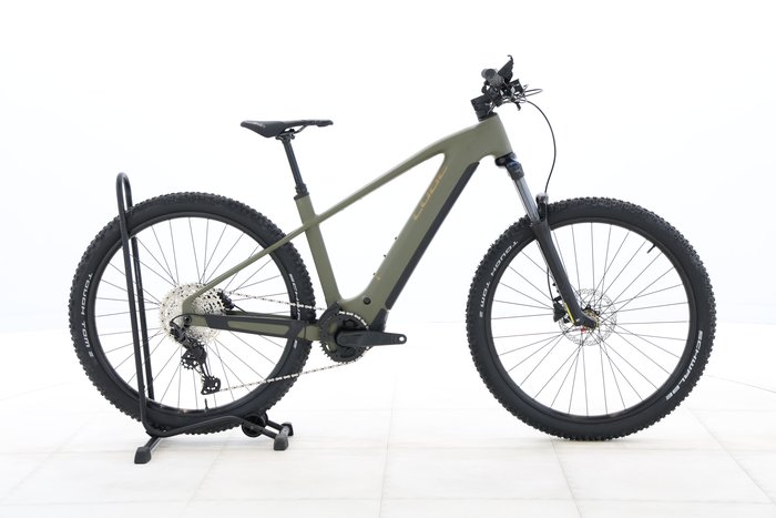 Cube Reaction Hybrid Pro 800 2025