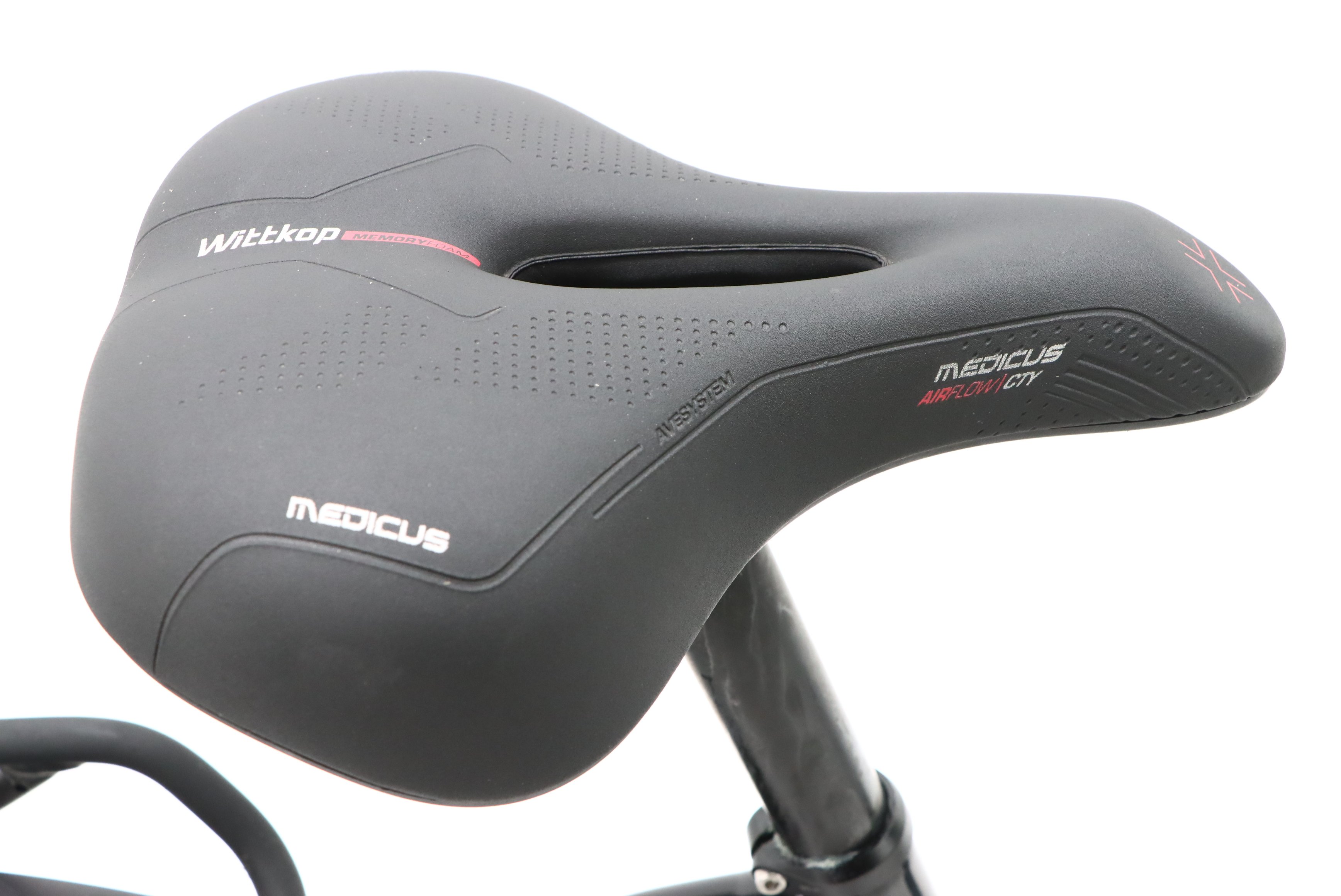 b814ffe3-81bd-4066-9abd-eec1107ad2f6