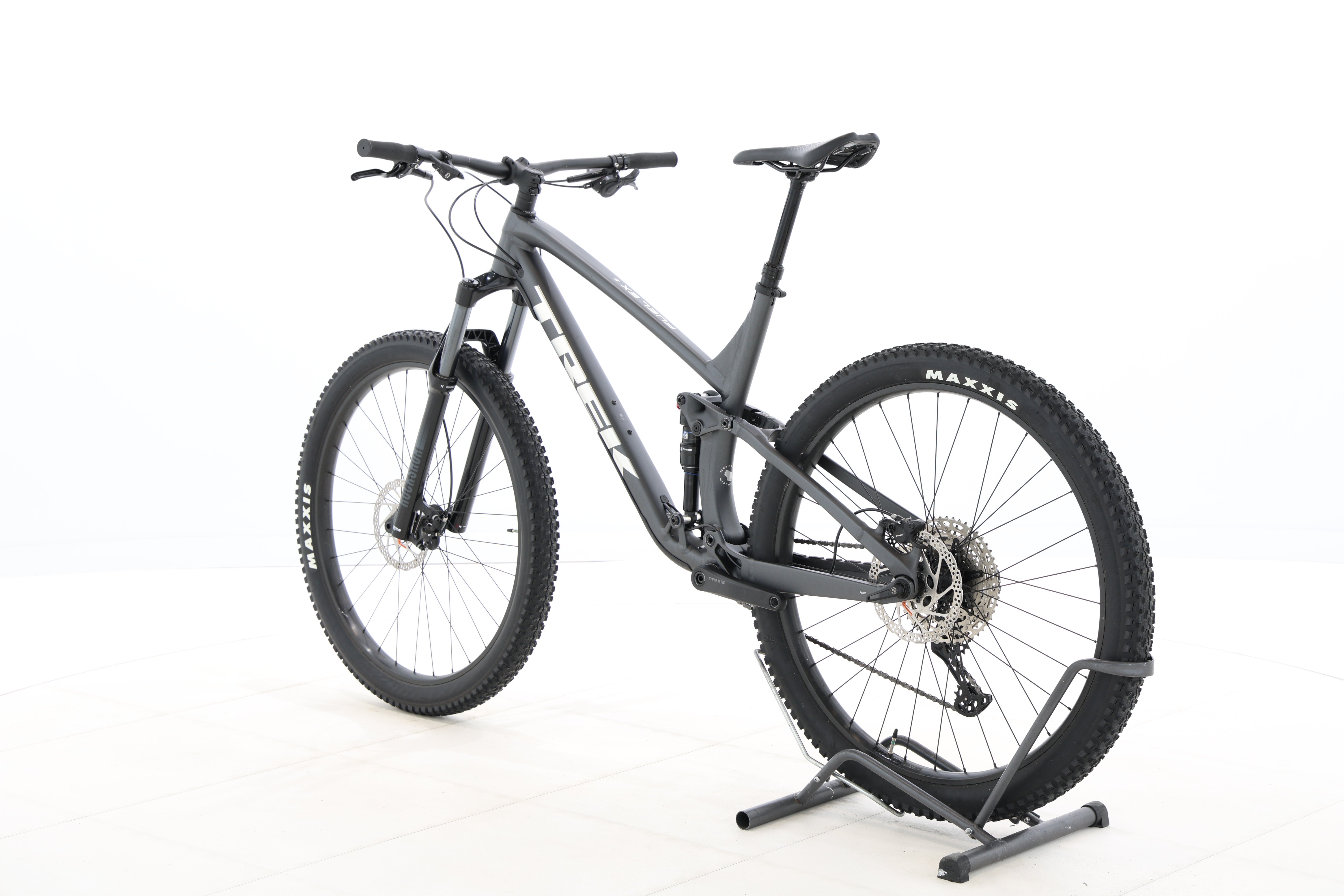 ef84a2cb-7d54-4a80-bdba-e2a5e48511cd