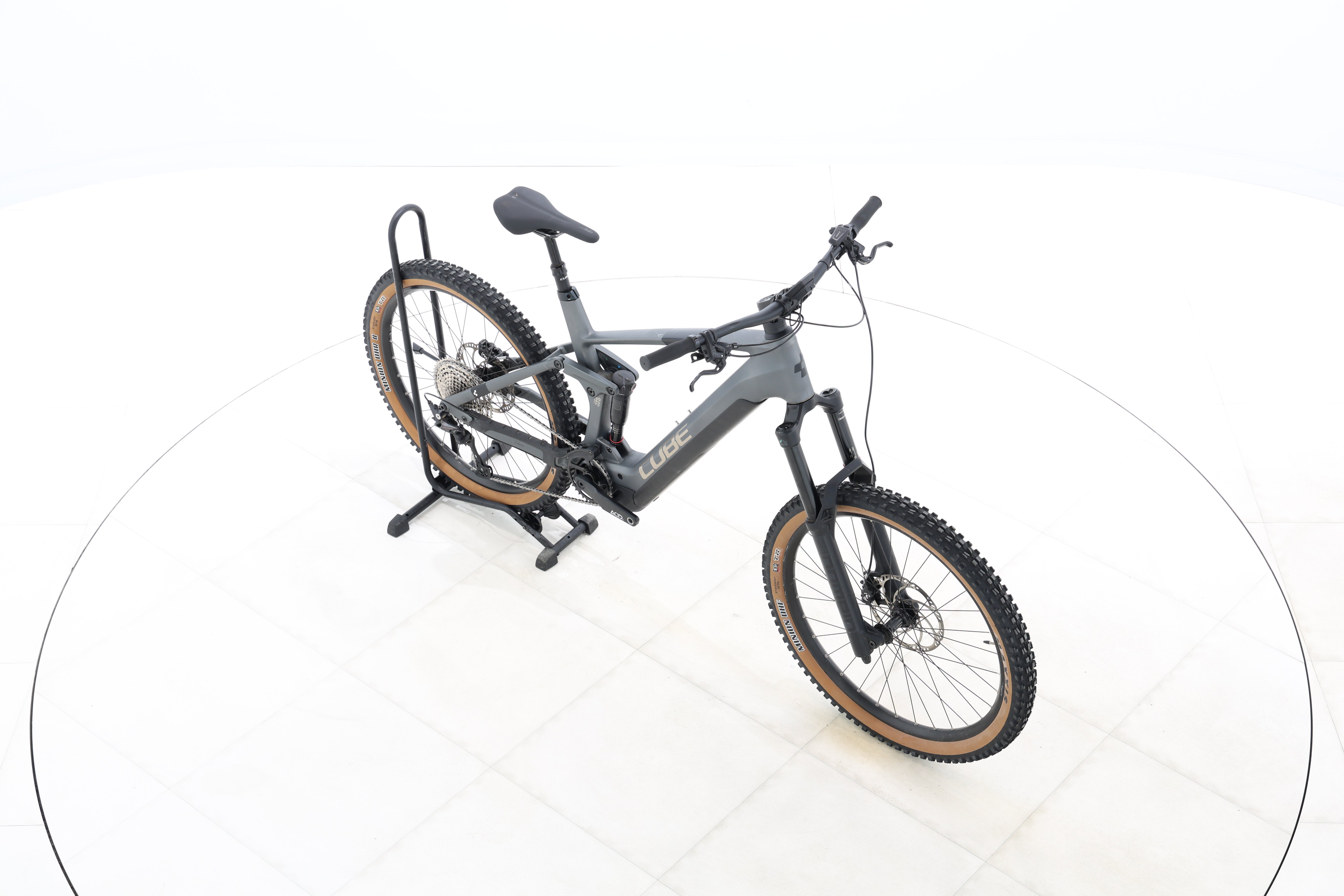 99b0114a-121d-479c-bd65-d37668dae17c