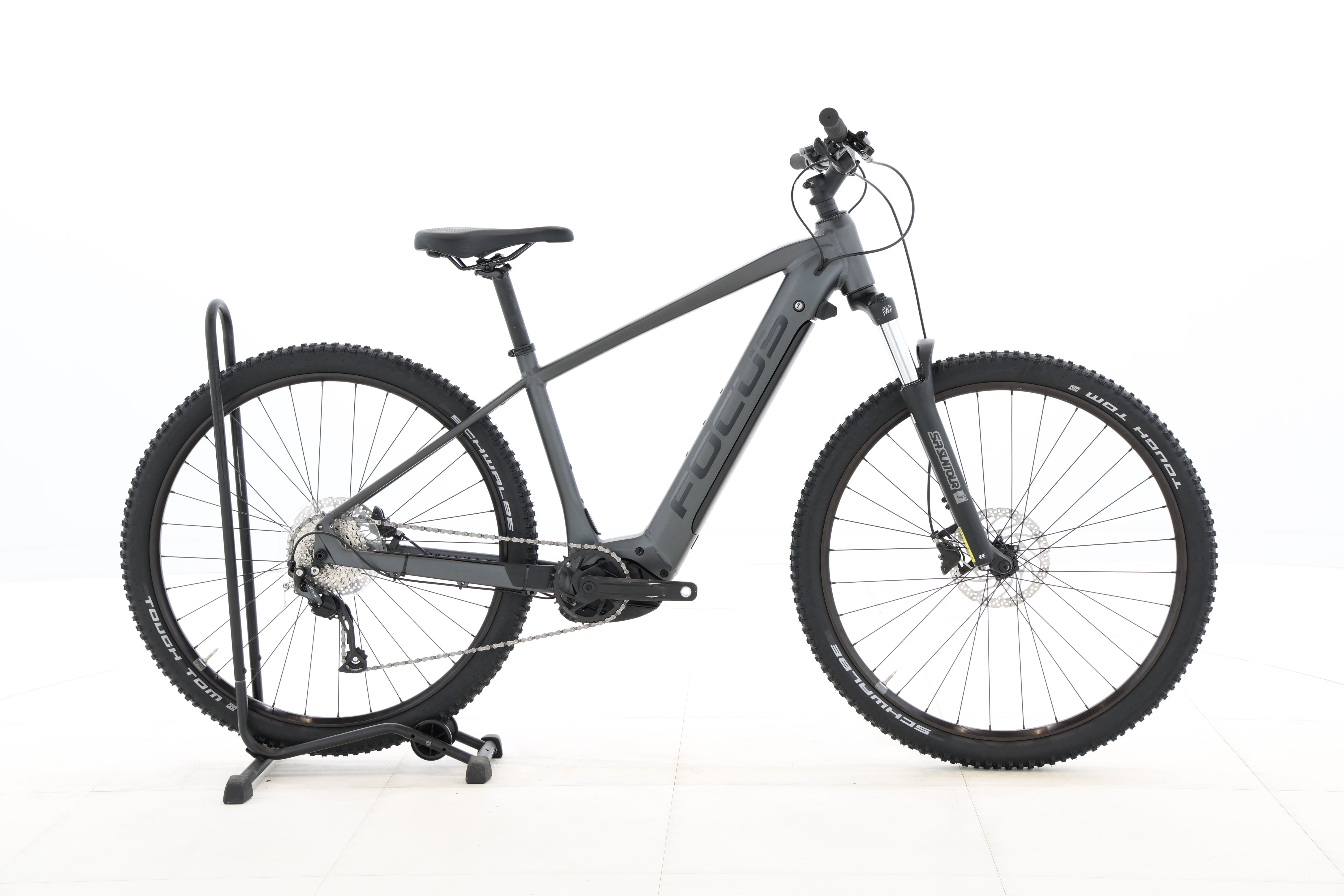 8bd99f45-a99d-45fc-8365-d68b9d64432e